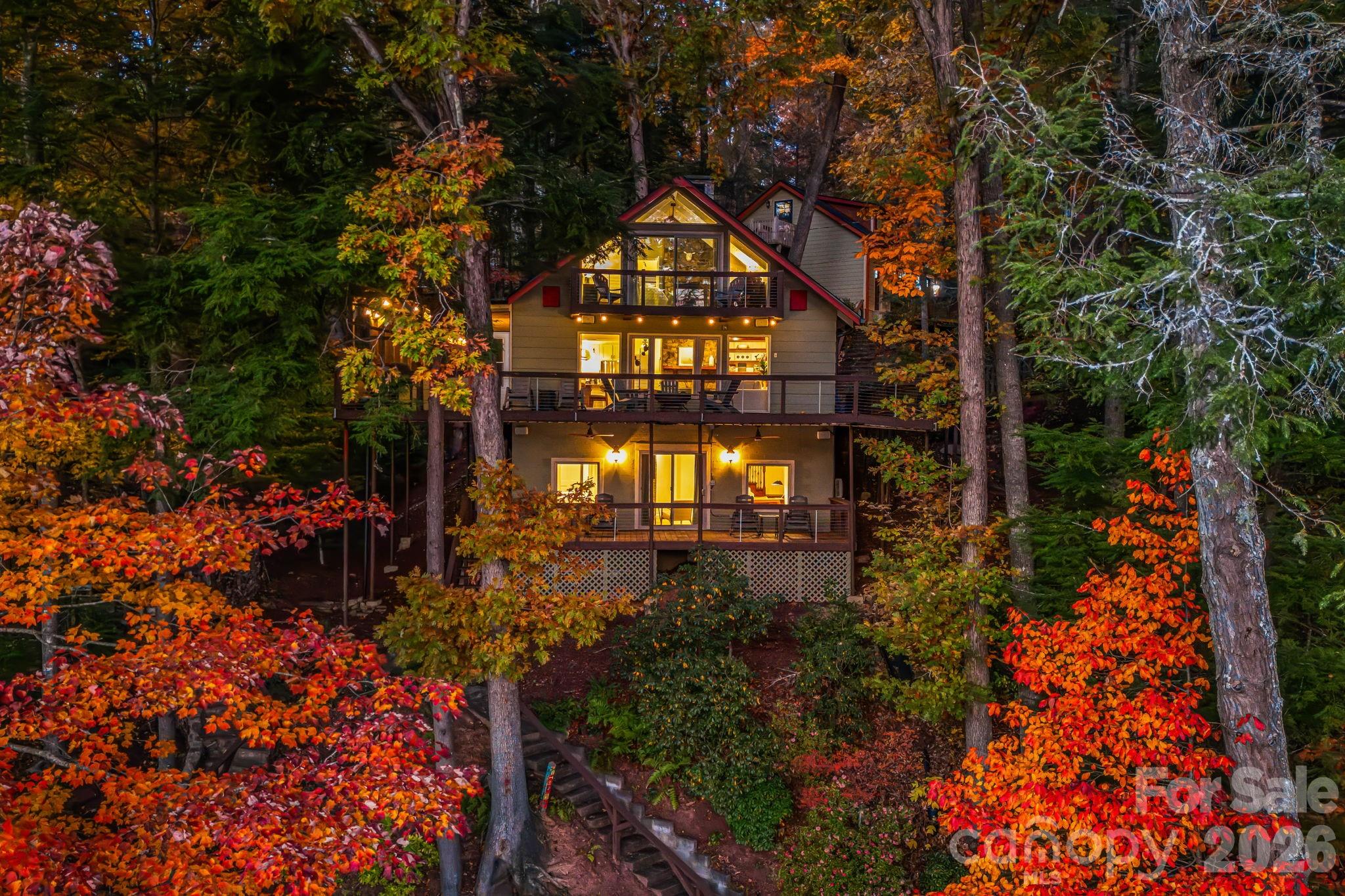 Rumbling Bald on Lake Lure - Residential