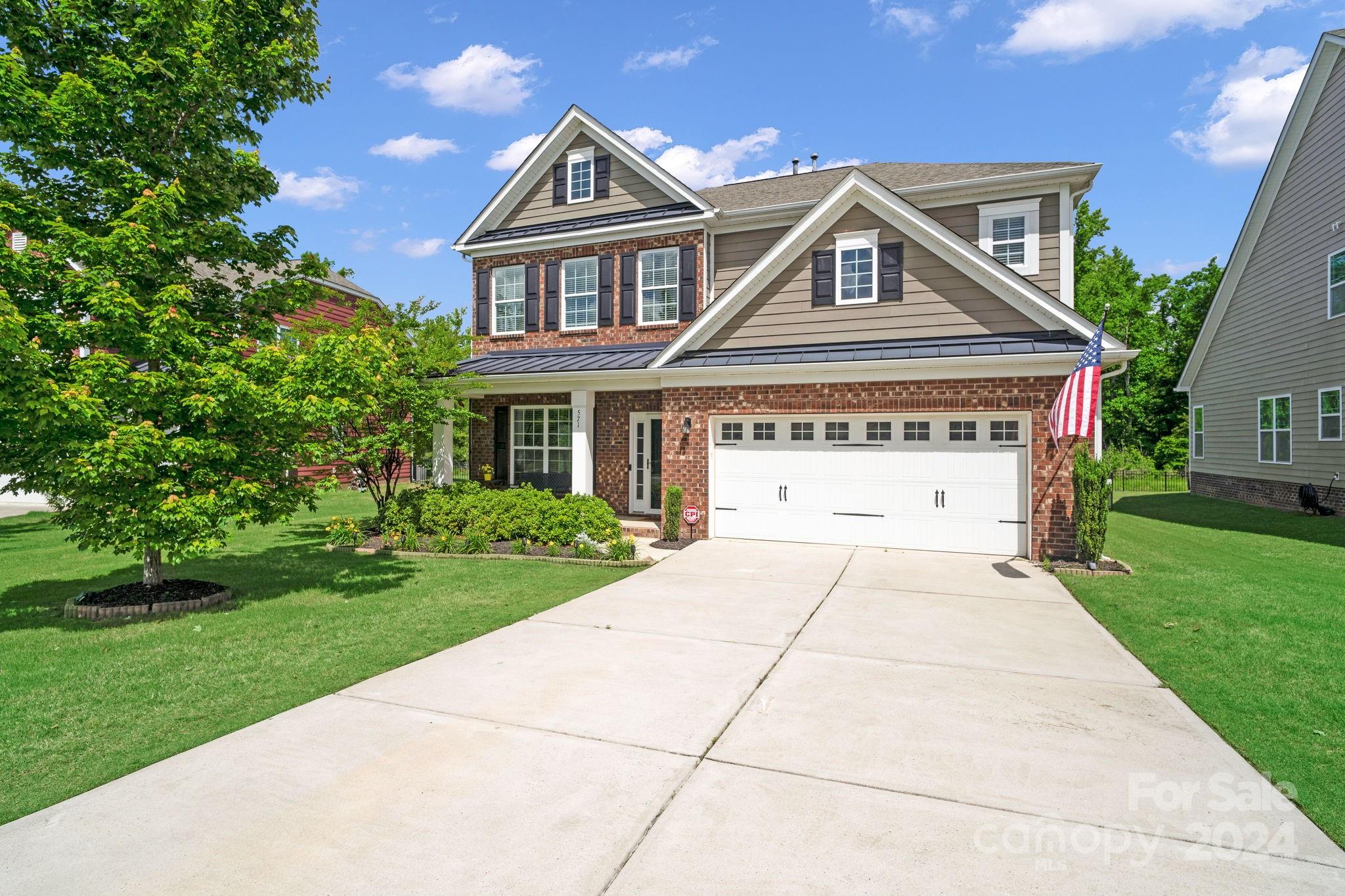 Hawks Creek - Residential