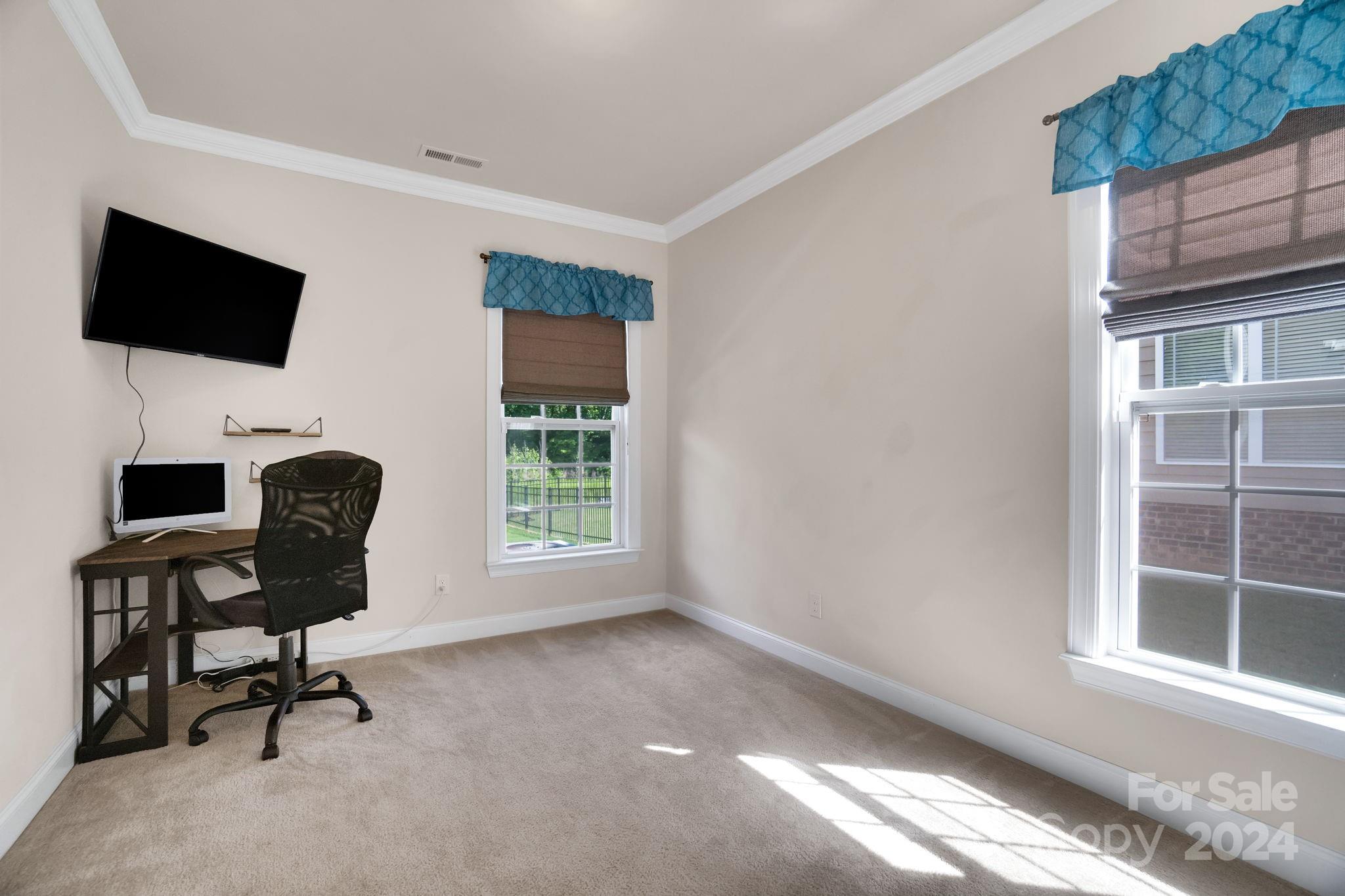 Hawks Creek - Residential