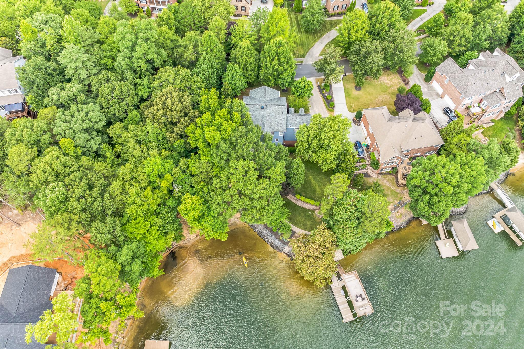 Lakeshore - Residential