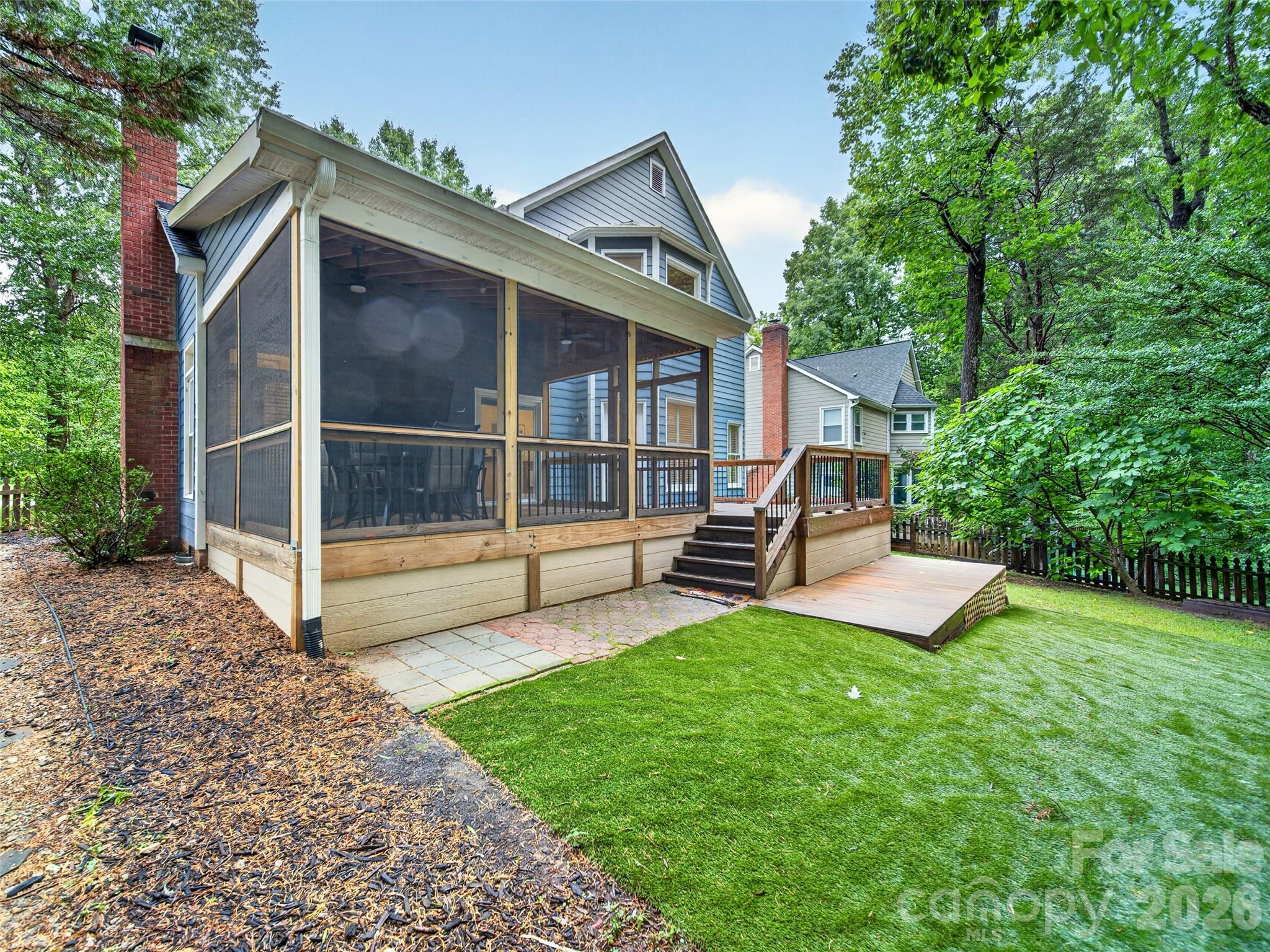 Davis Lake - Residential