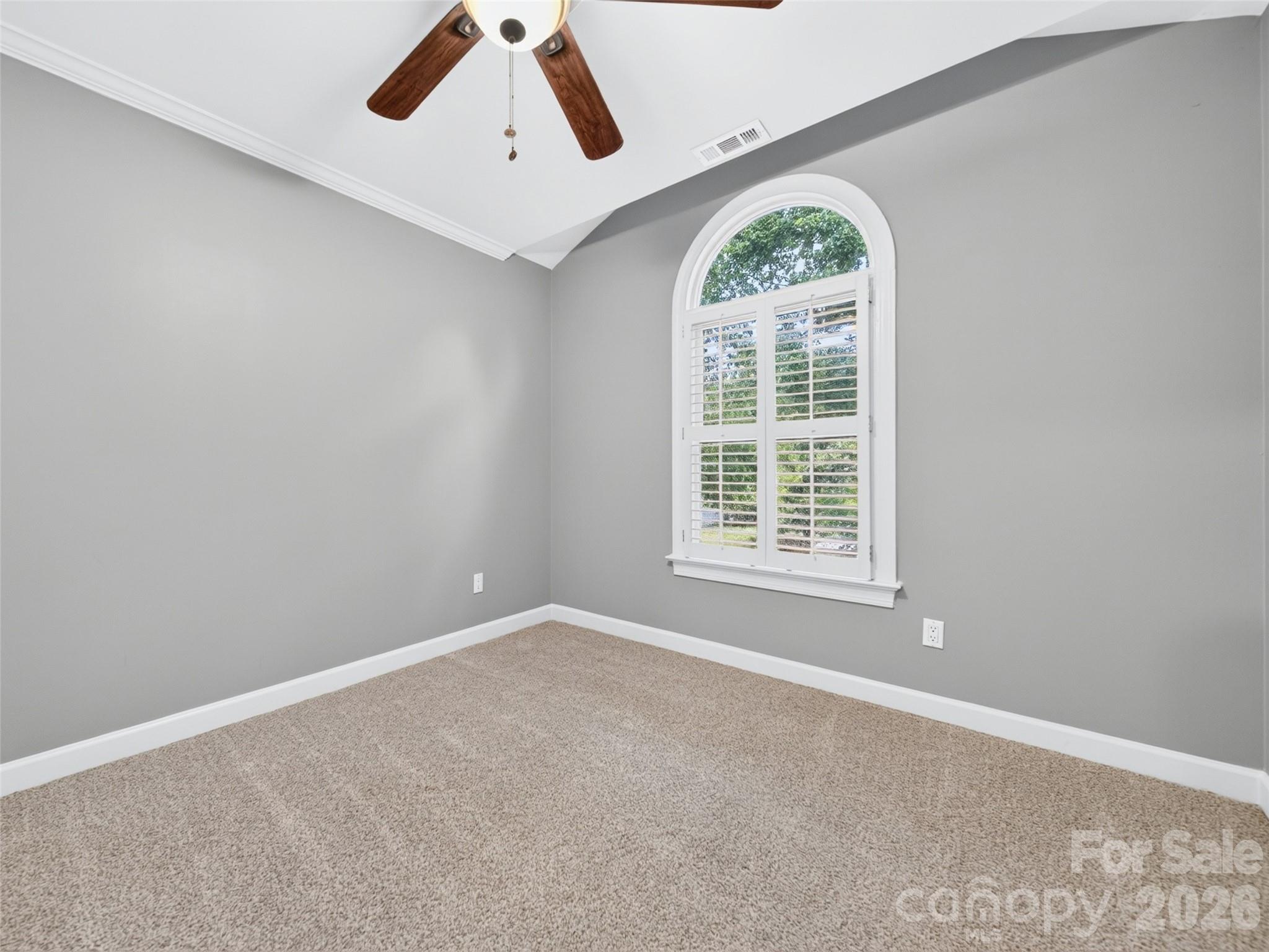 Davis Lake - Residential