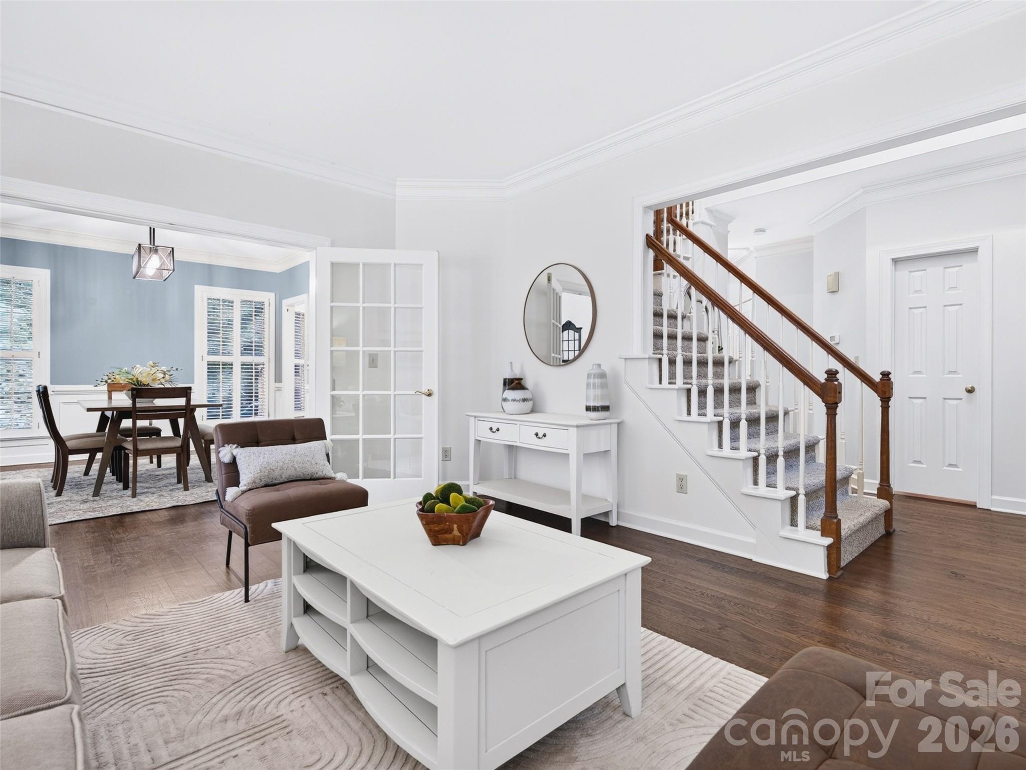 Davis Lake - Residential