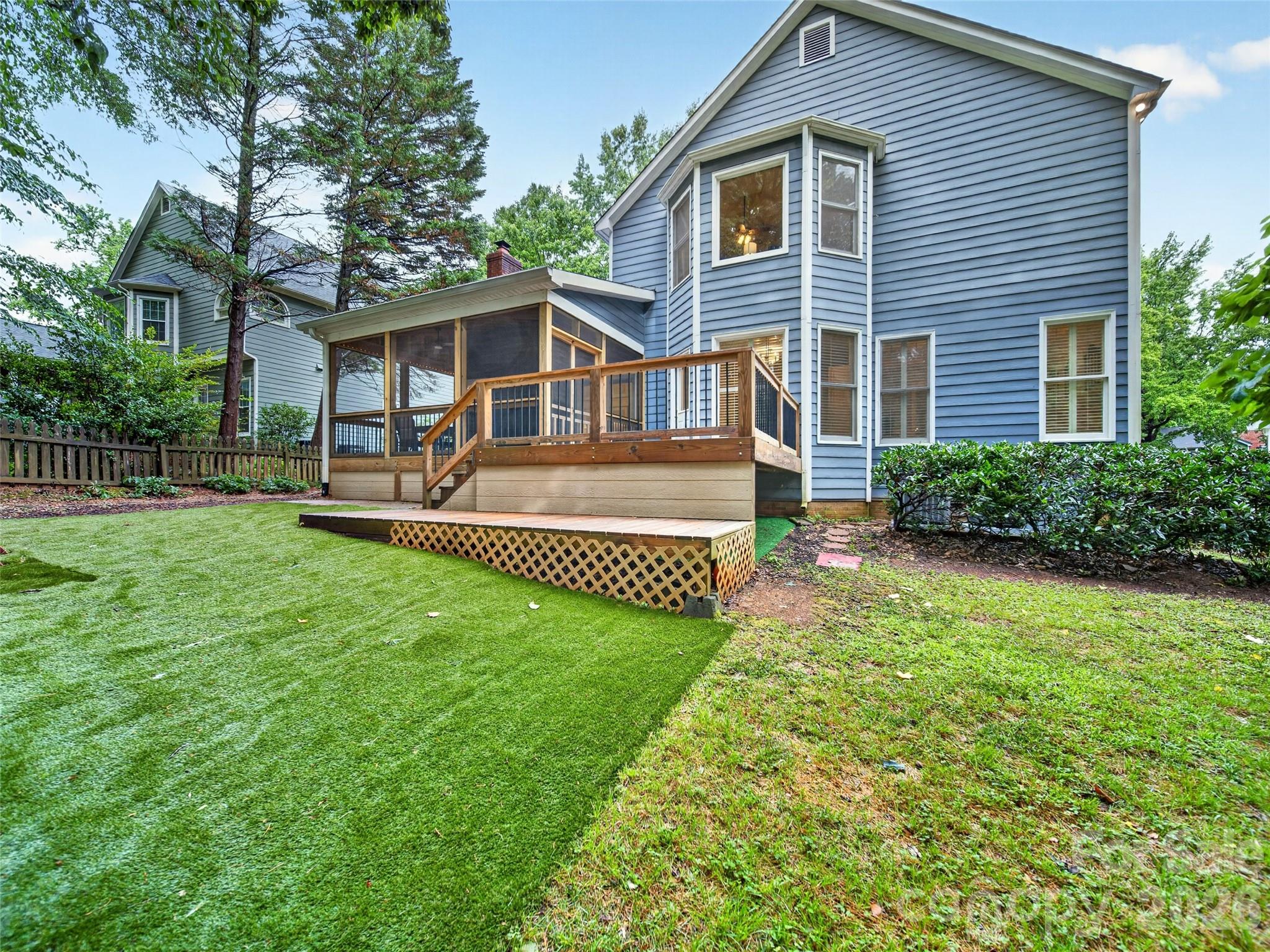 Davis Lake - Residential