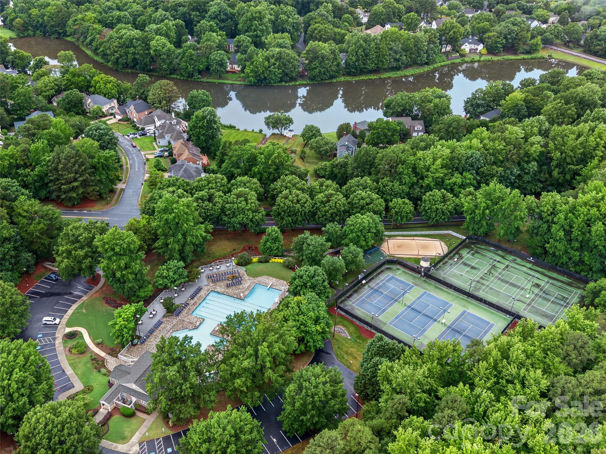 Davis Lake - Residential