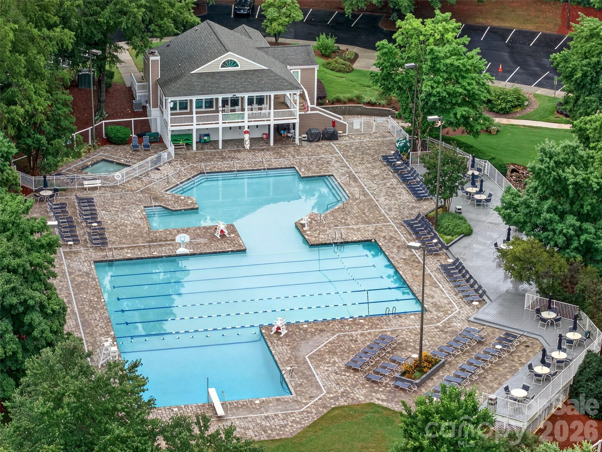 Davis Lake - Residential