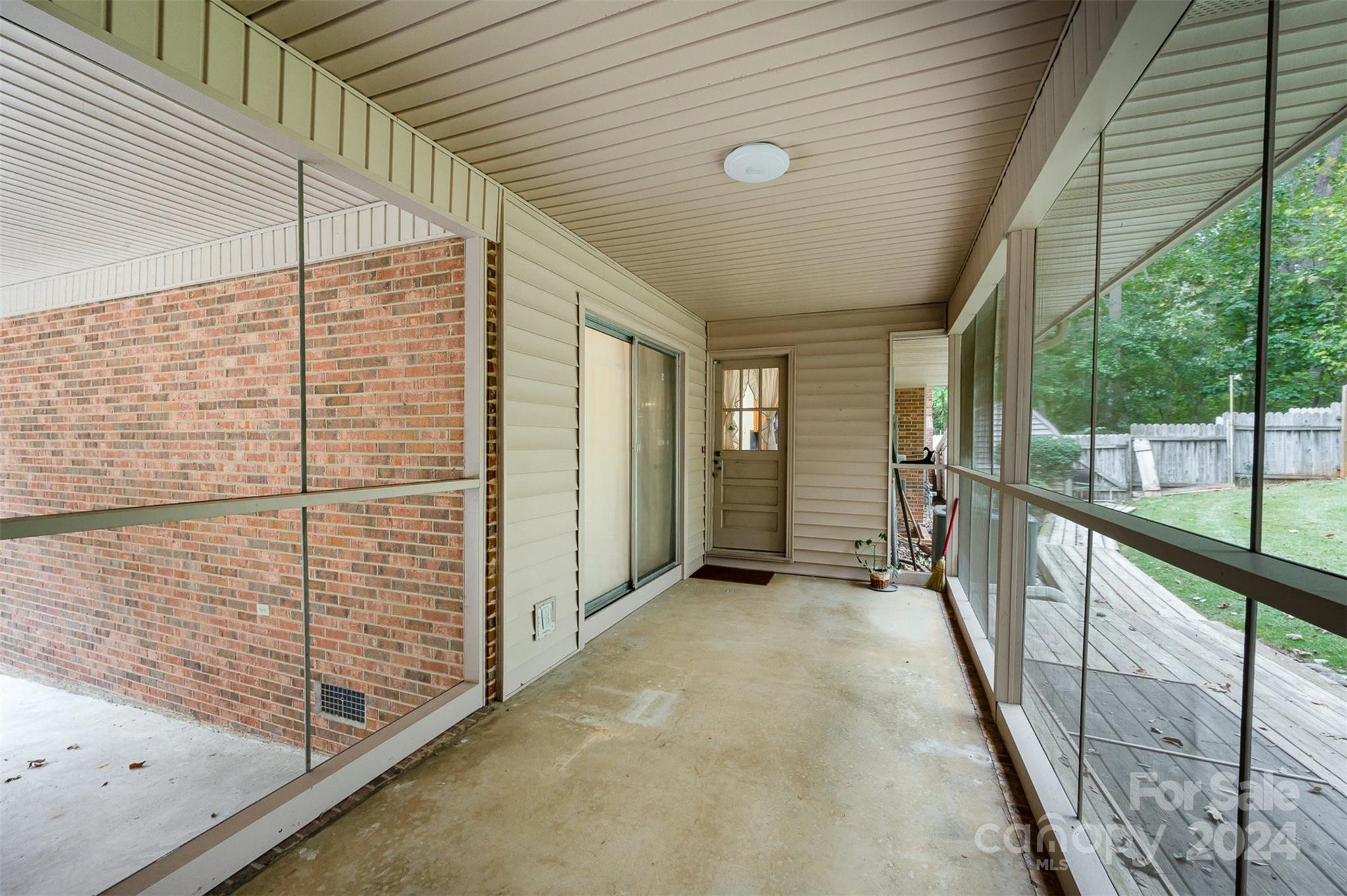 Forest Hills - Residential