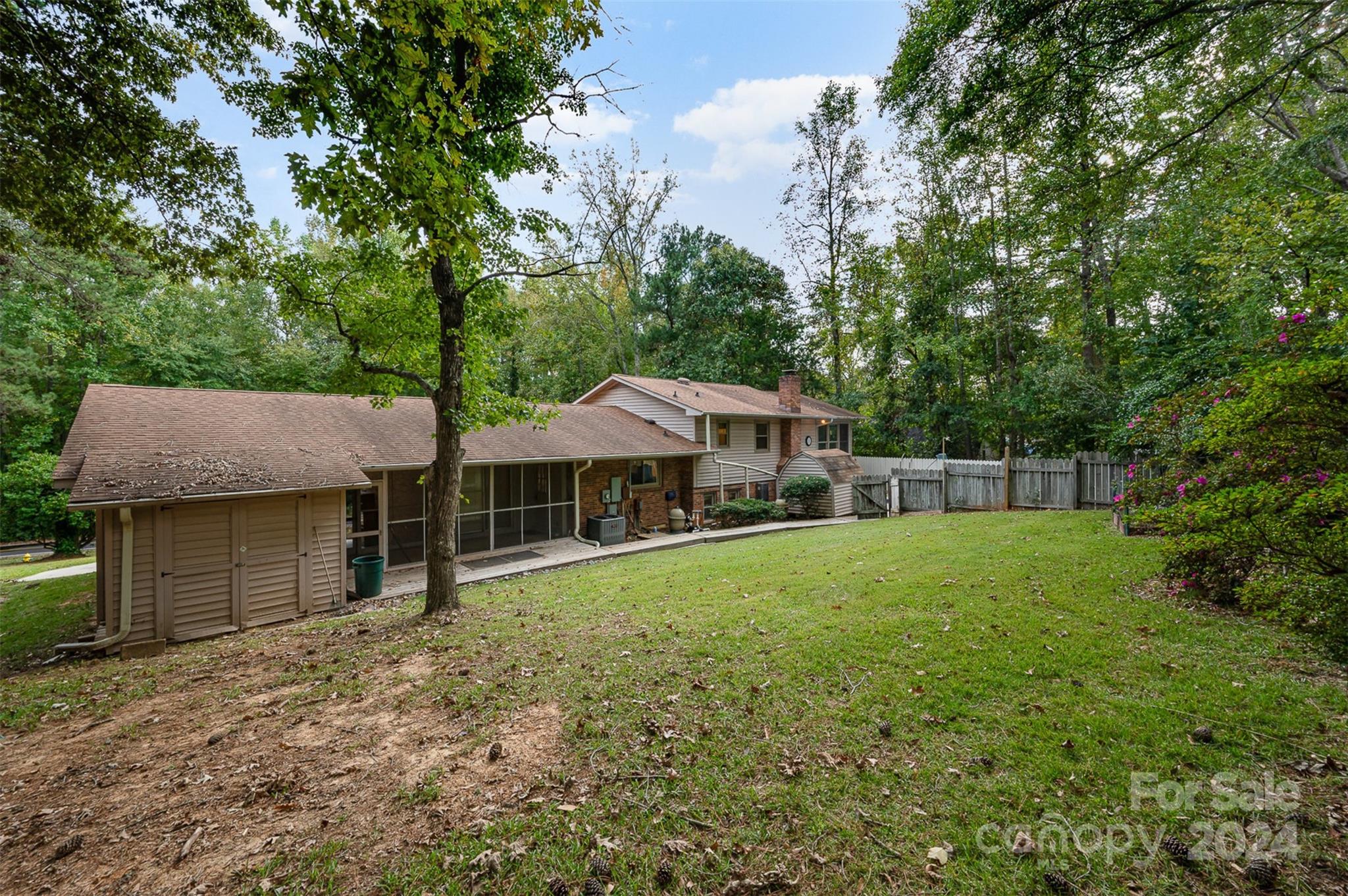Forest Hills - Residential