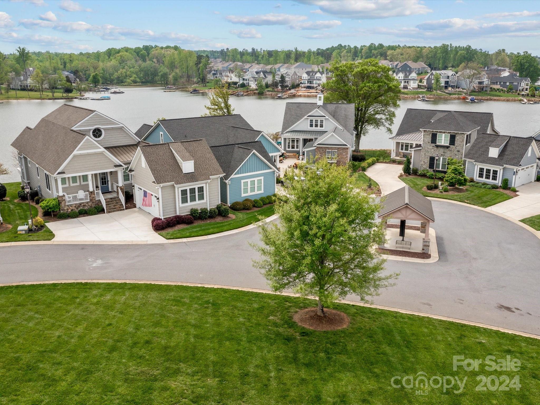 Sisters Cove - Residential