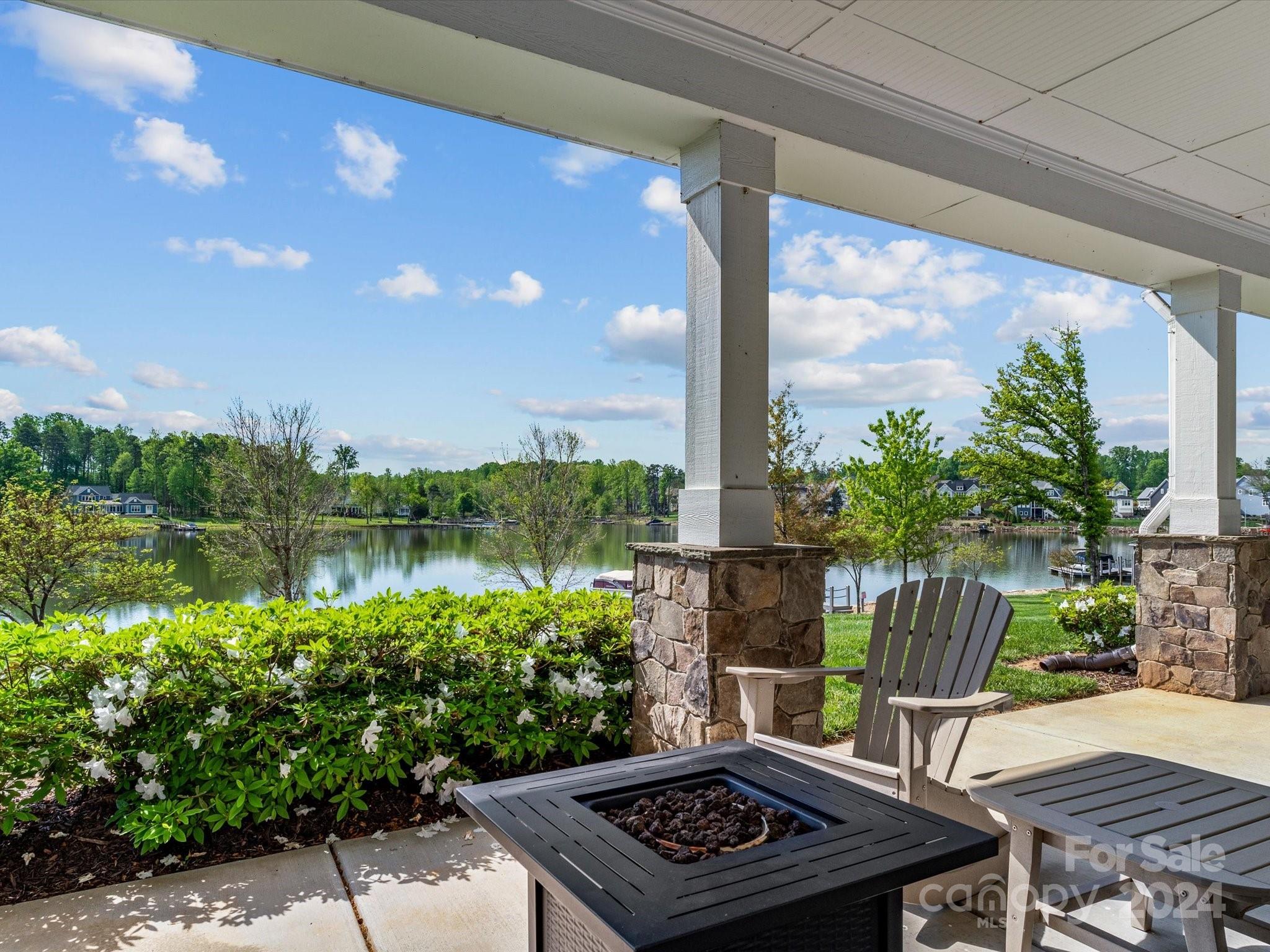 Sisters Cove - Residential