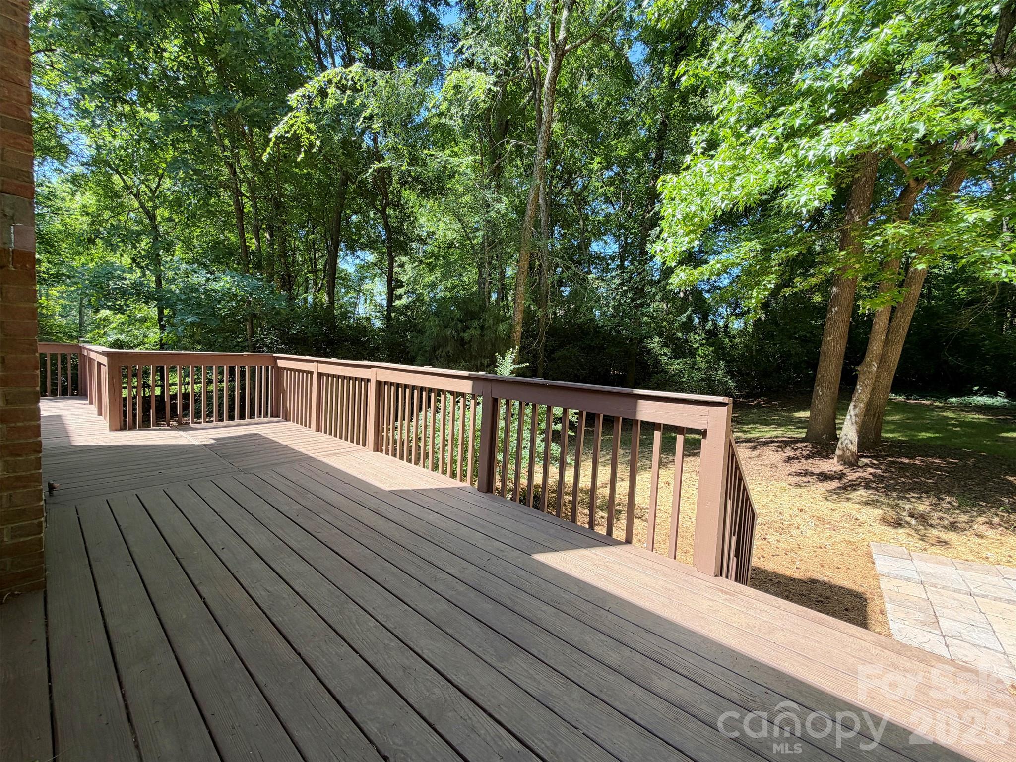 Weddington Woods - Residential