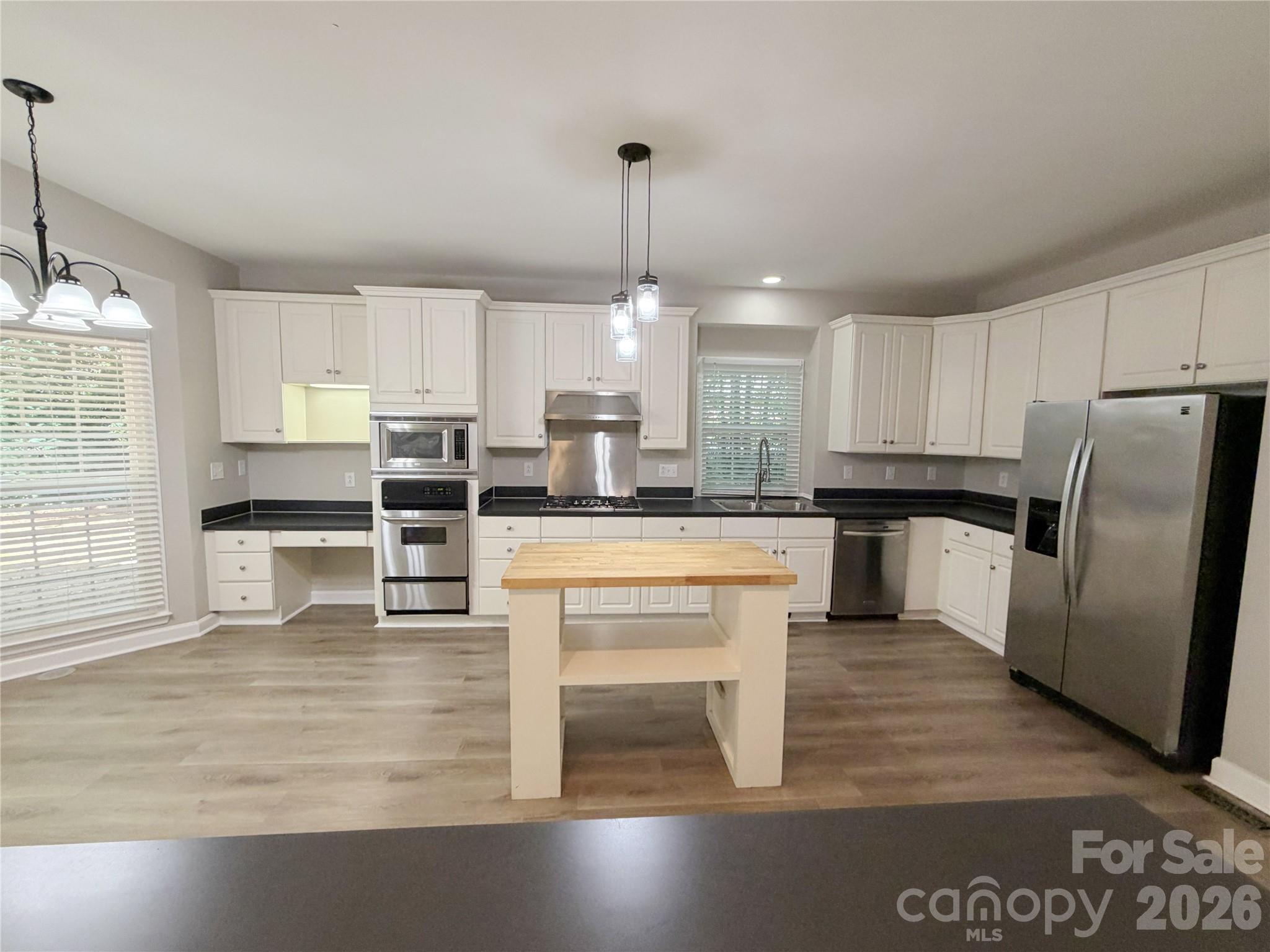Weddington Woods - Residential