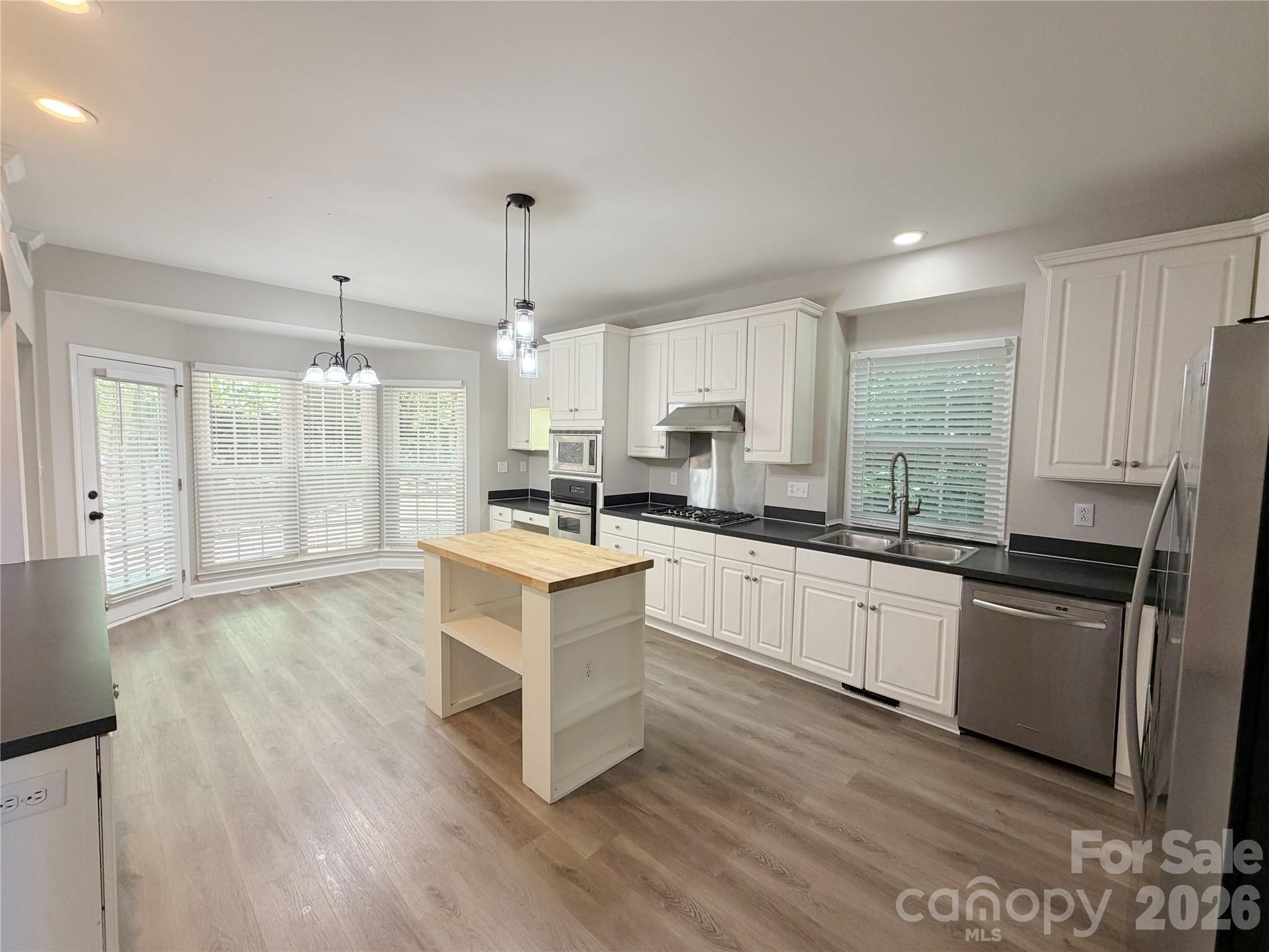 Weddington Woods - Residential