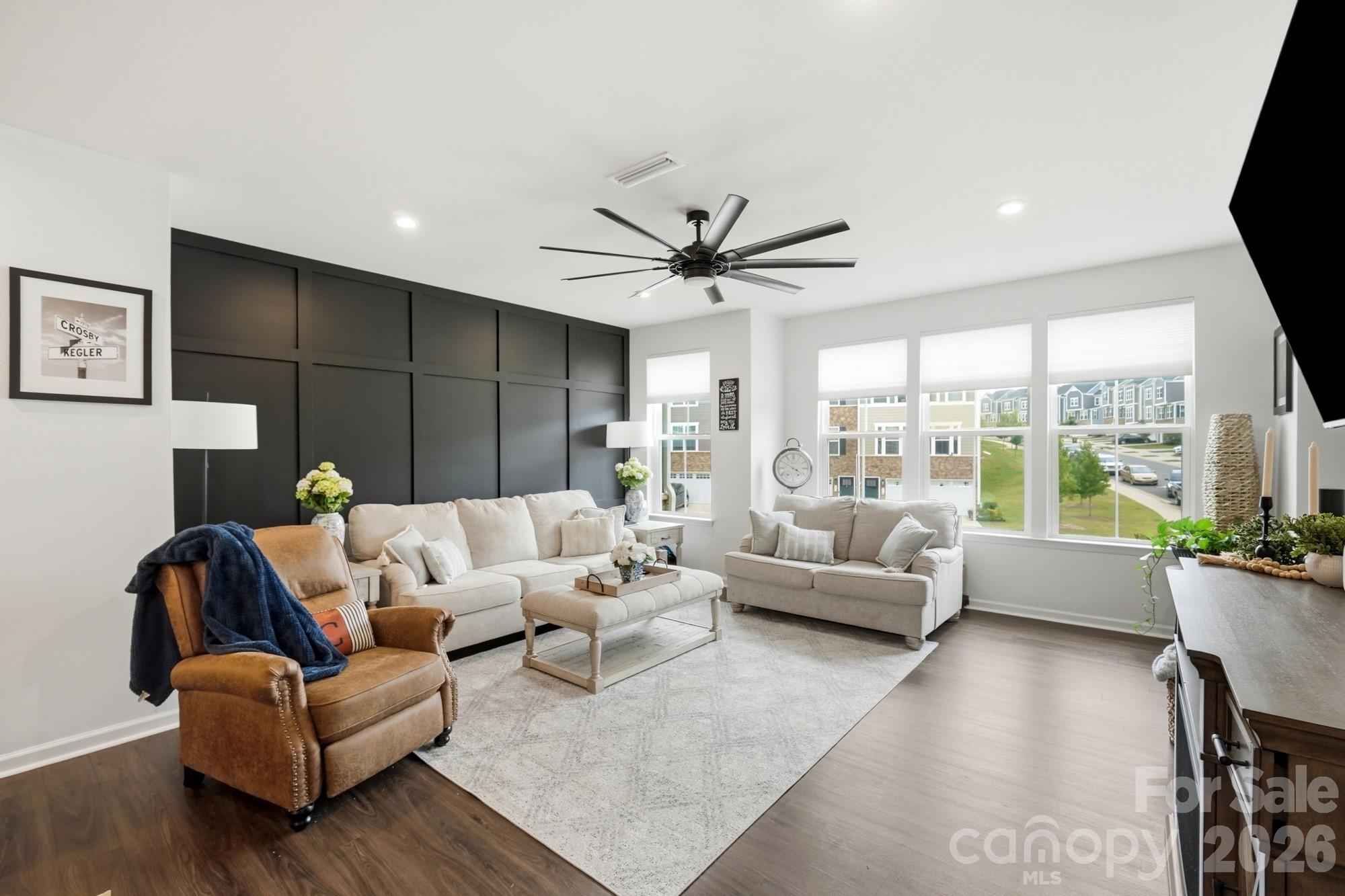 Trinity Townes - Residential