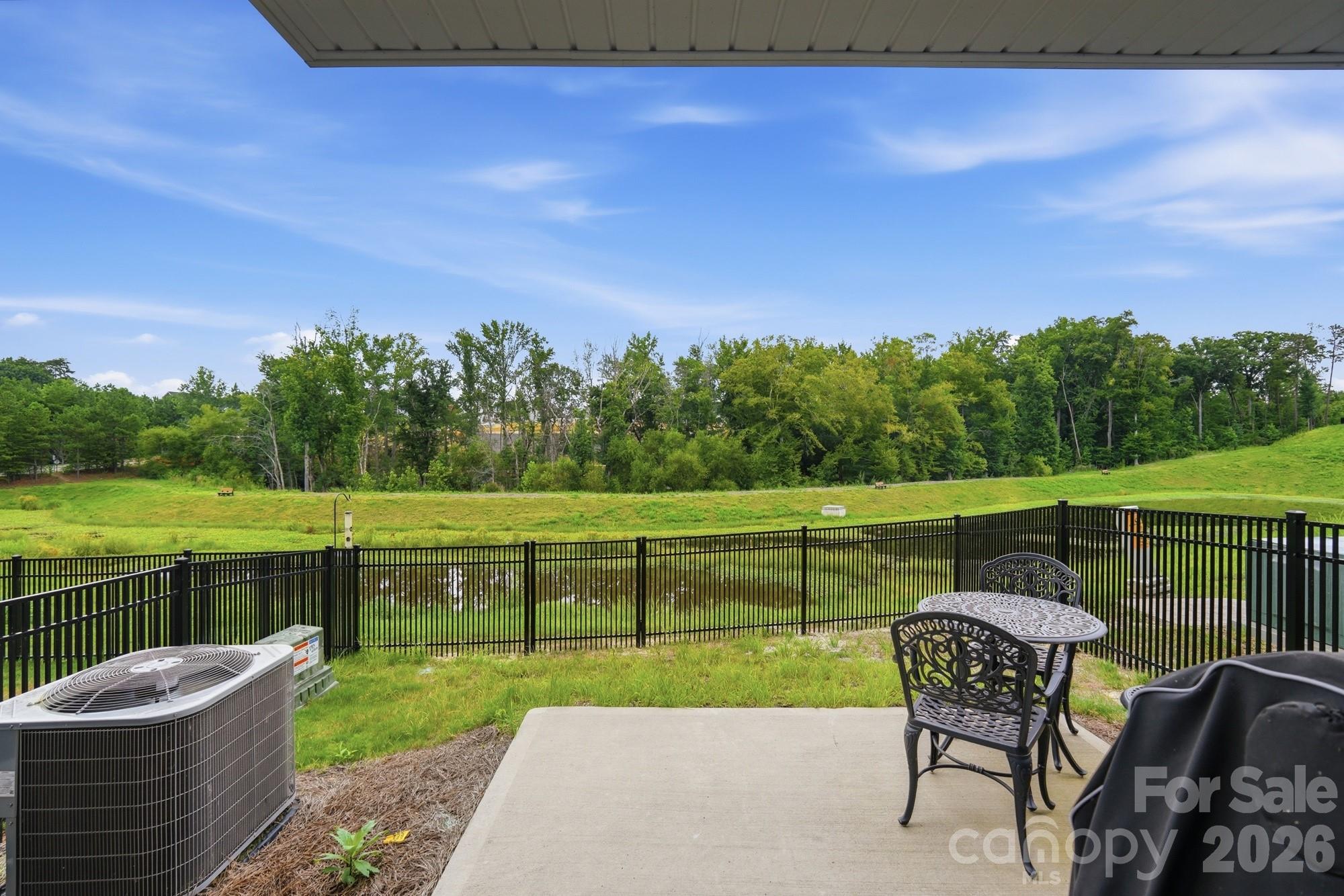 Trinity Townes - Residential