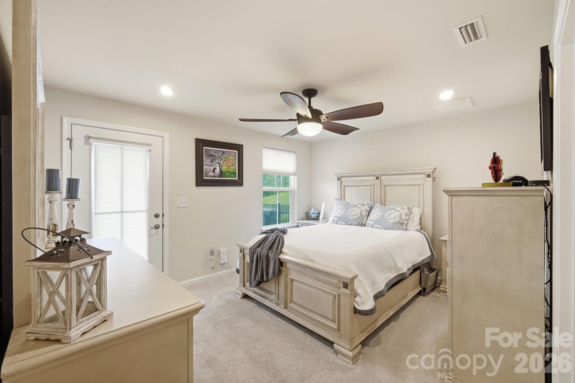 Trinity Townes - Residential