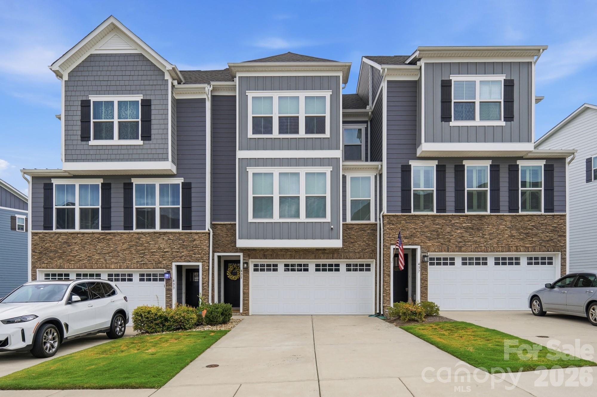 Trinity Townes - Residential