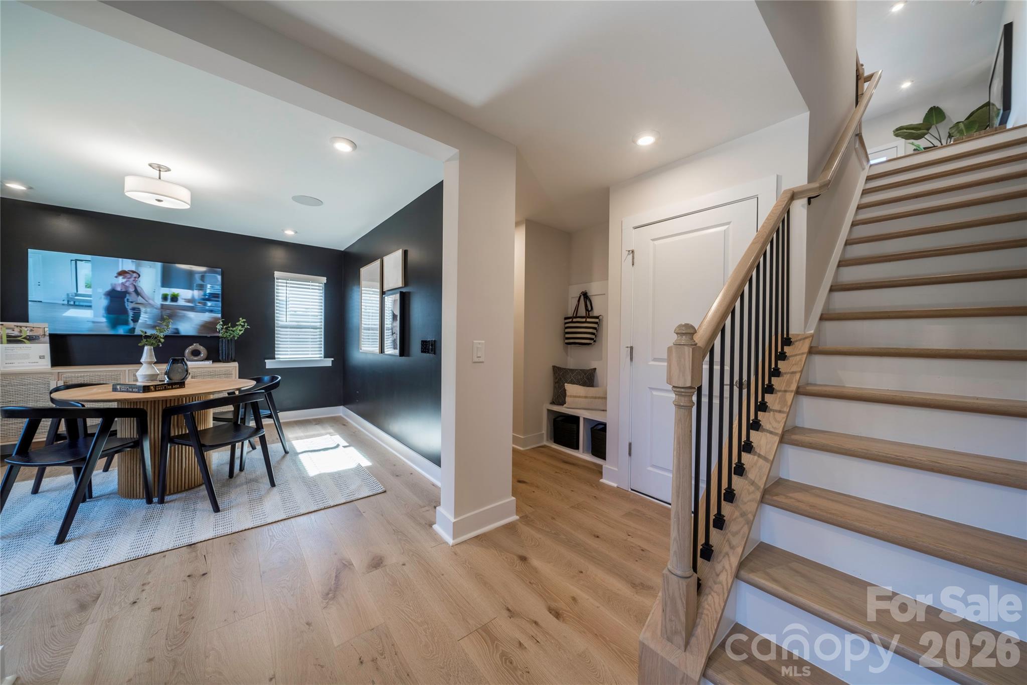 Context at Oakhurst - Residential