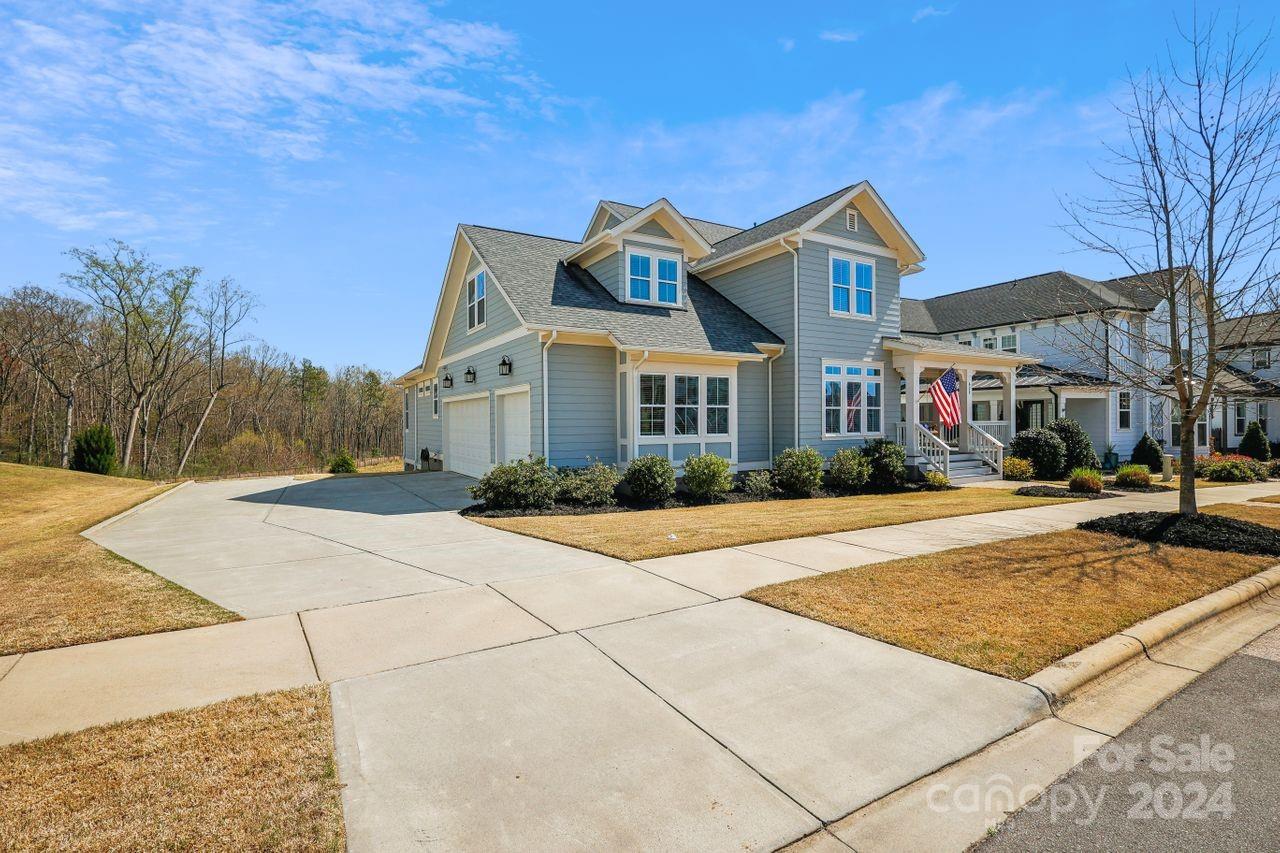 Riverwalk - Residential