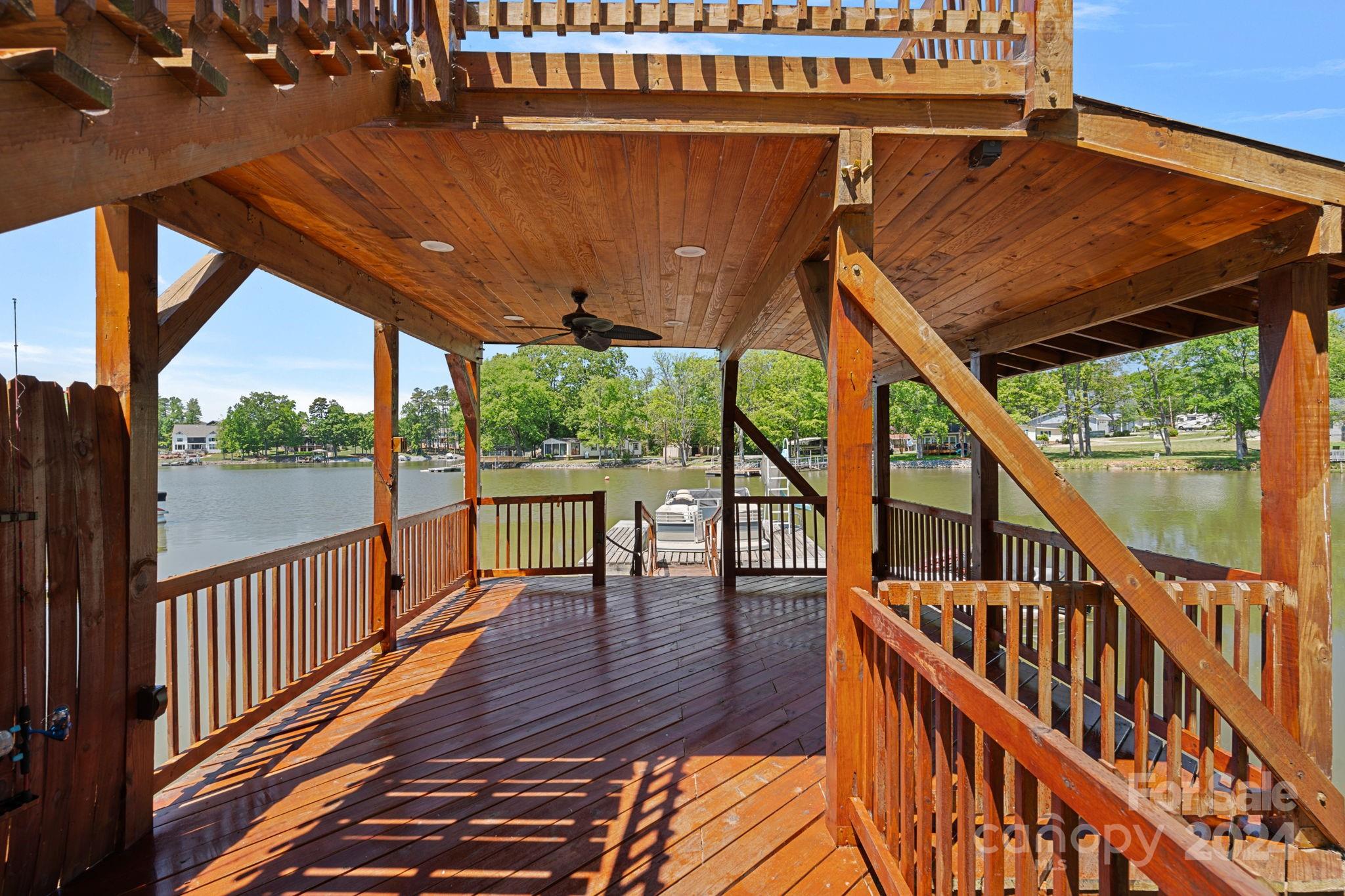 Riverfront - Residential