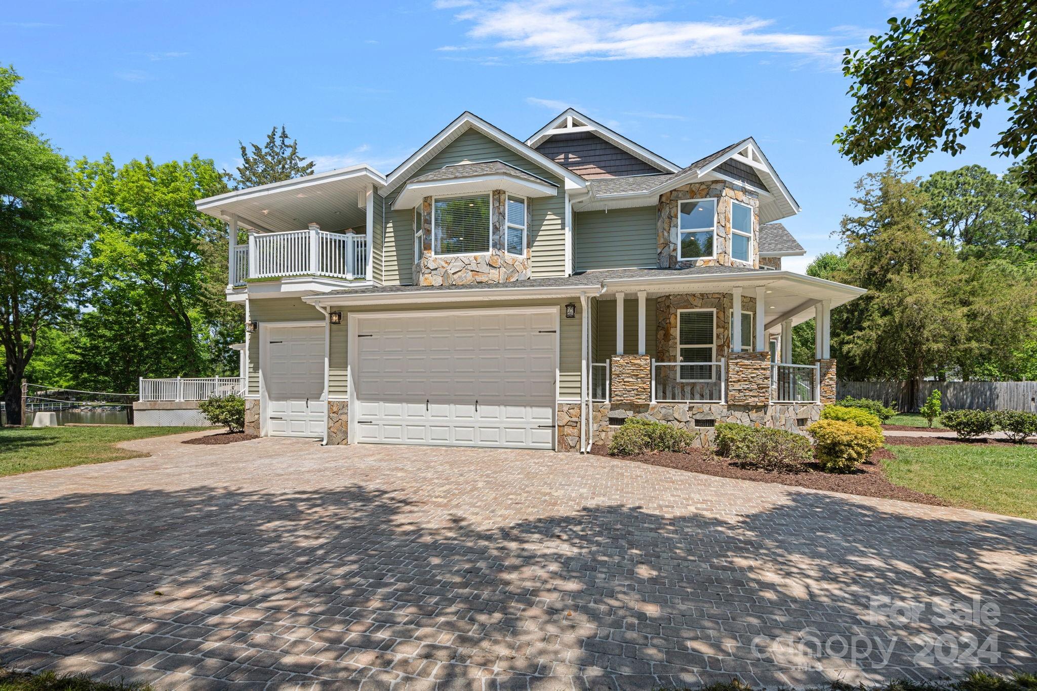 Riverfront - Residential