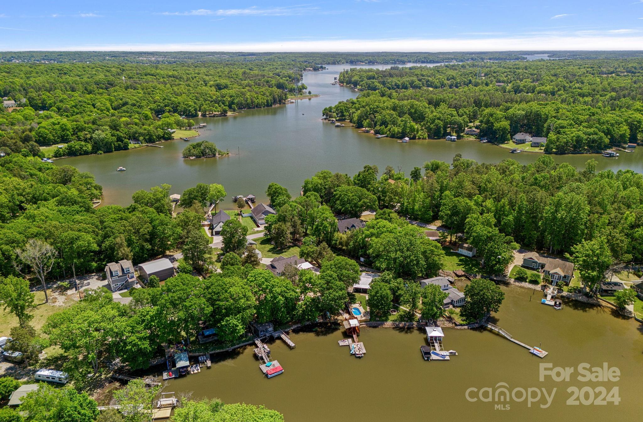 Riverfront - Residential