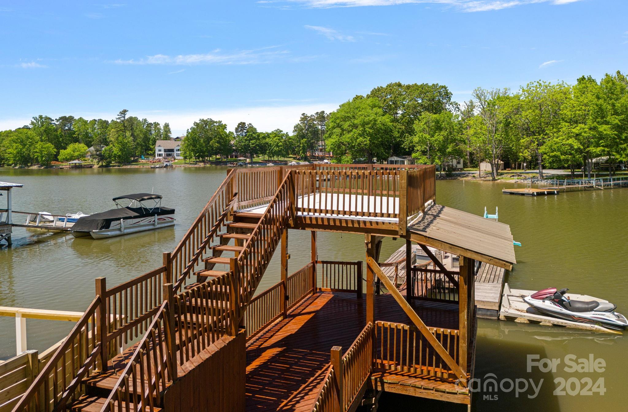 Riverfront - Residential