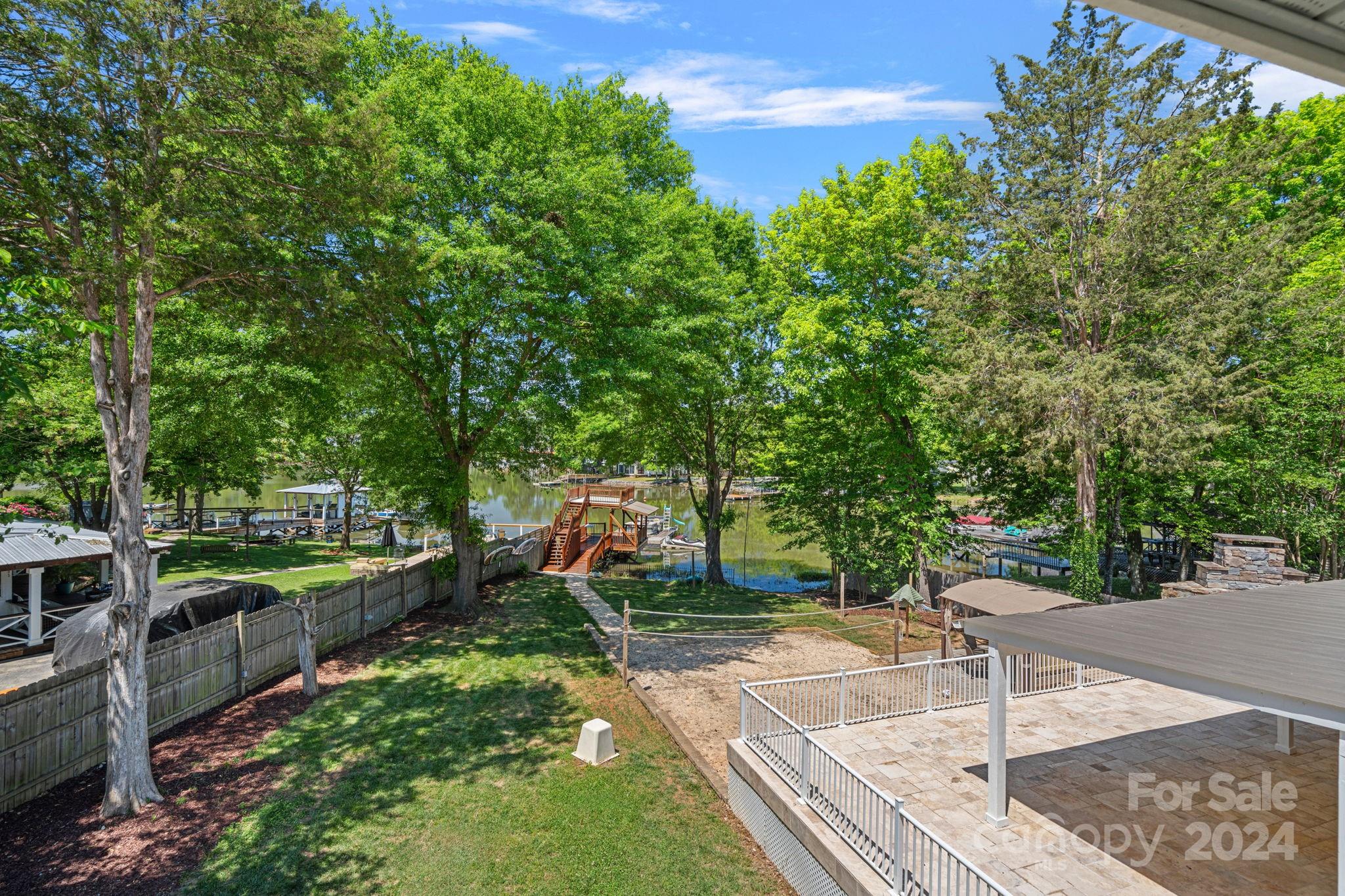 Riverfront - Residential