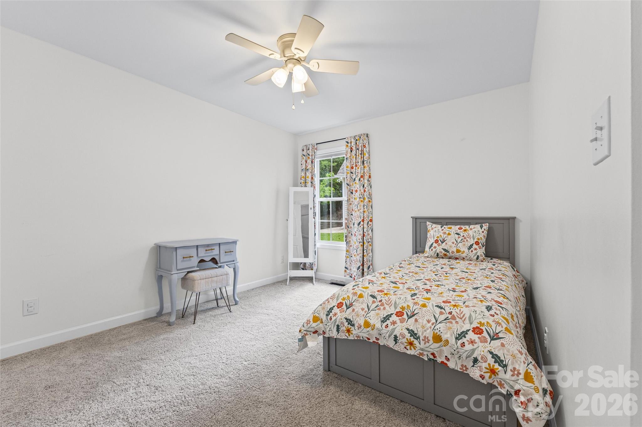 Tega Cay - Residential