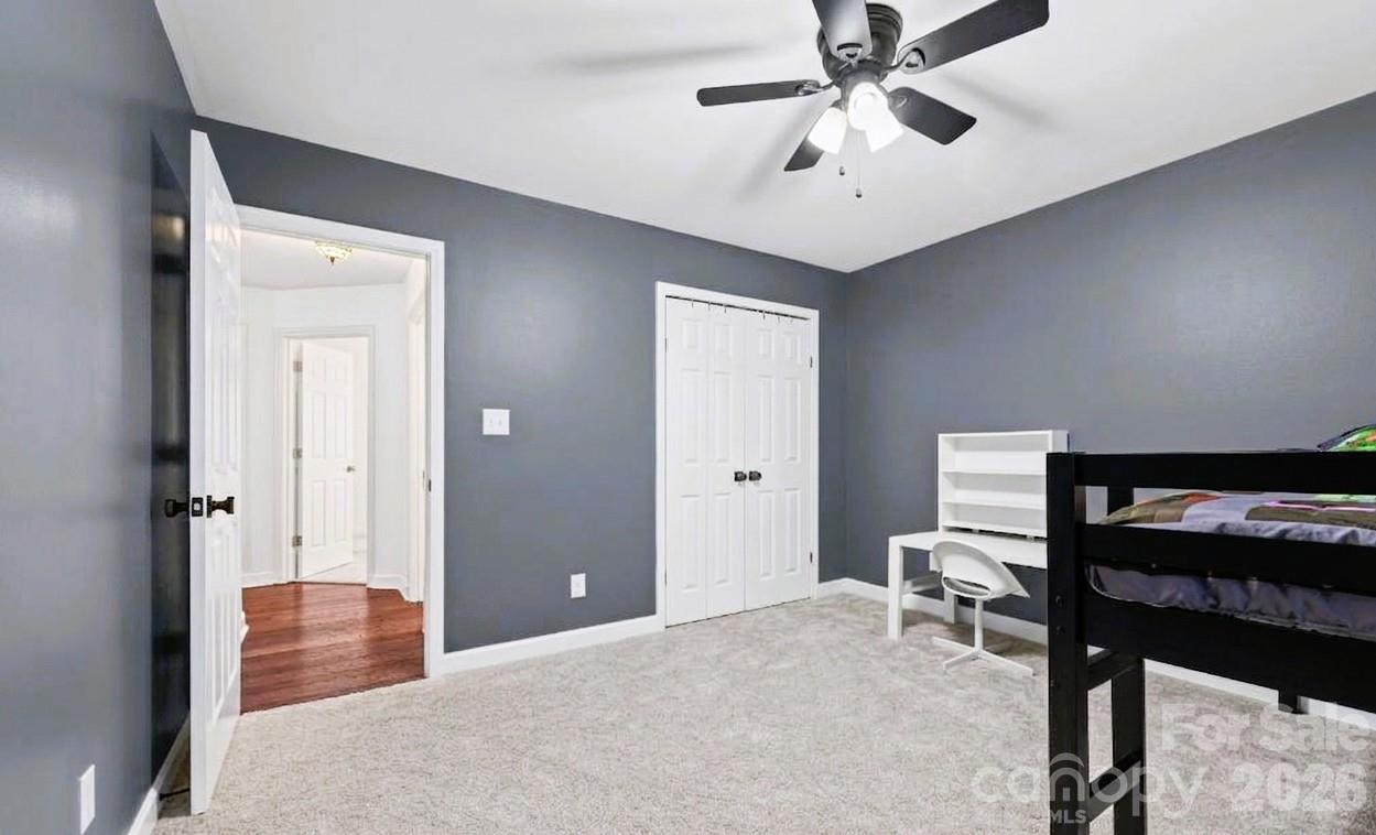 Tega Cay - Residential