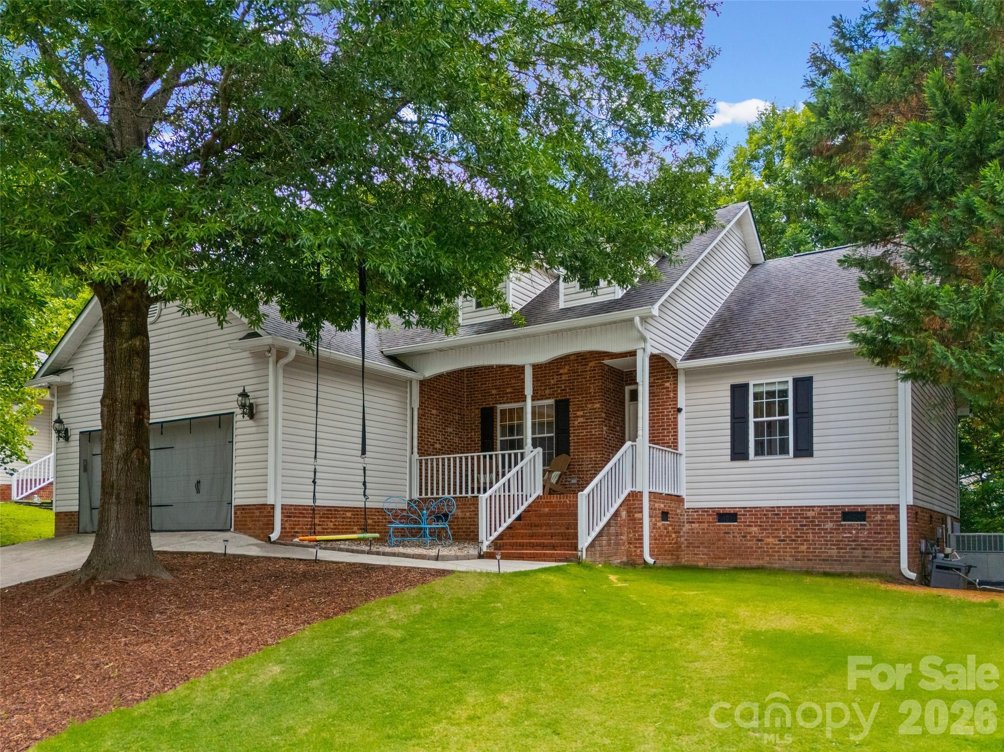 Tega Cay - Residential