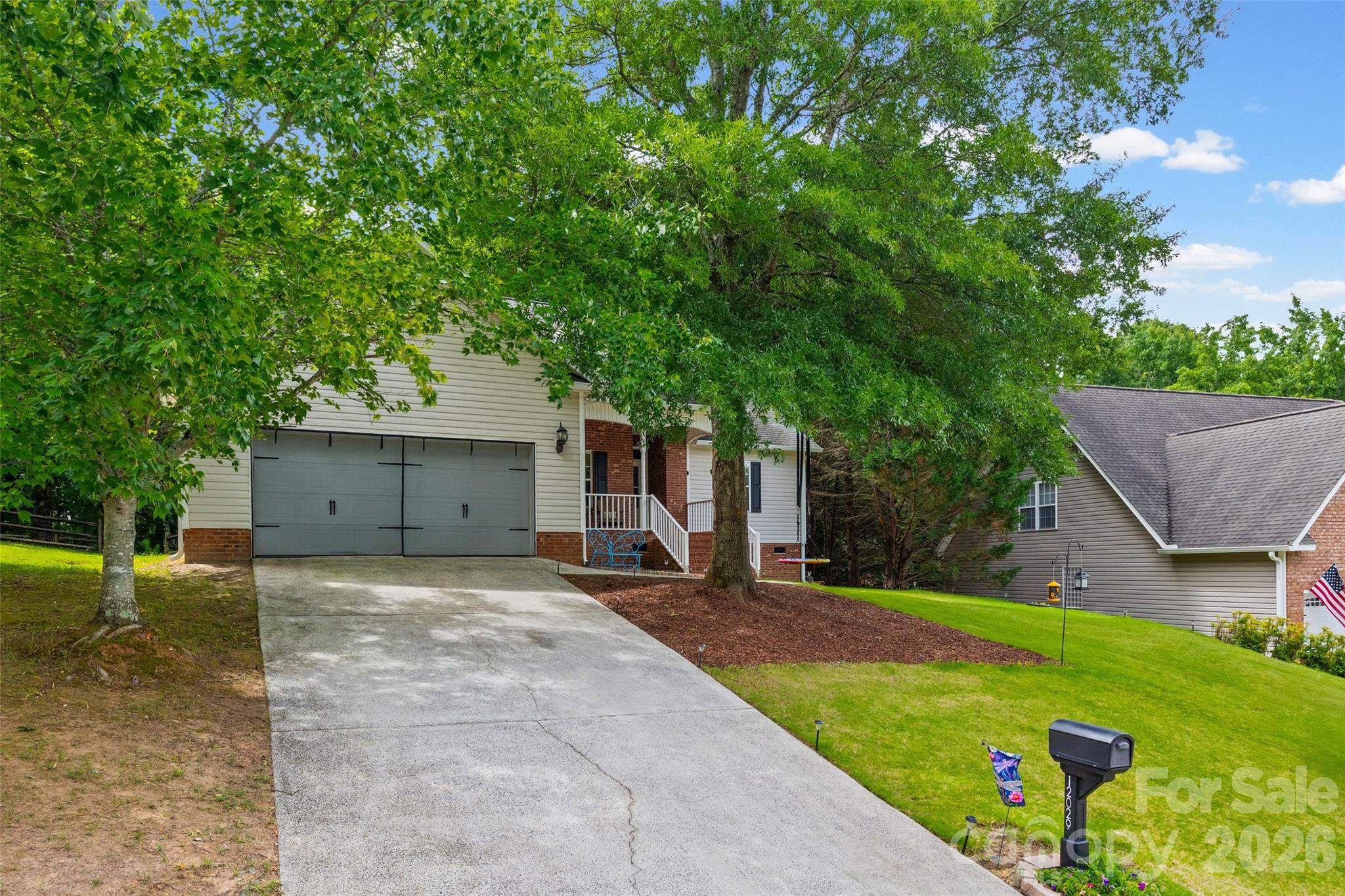 Tega Cay - Residential