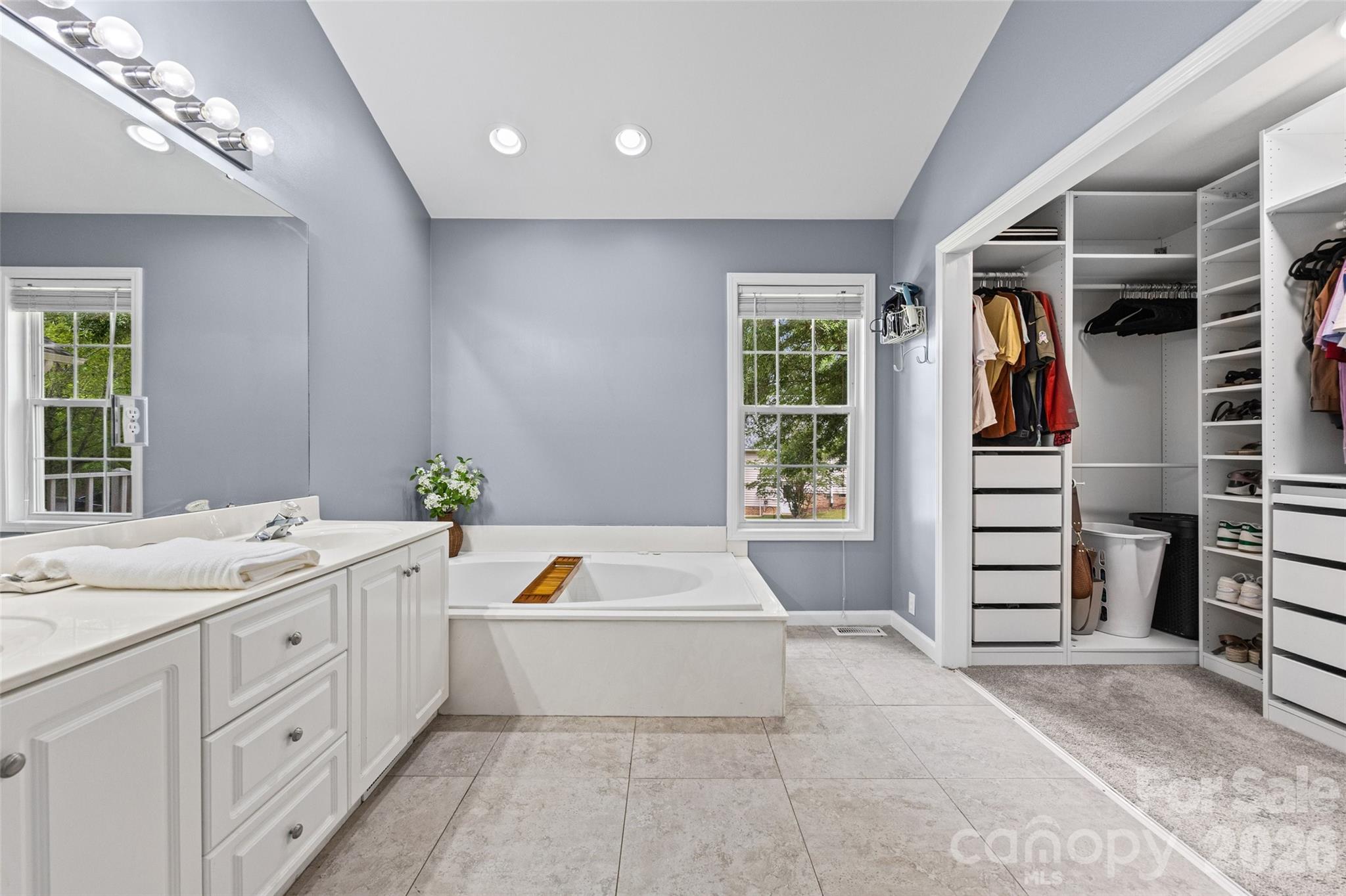 Tega Cay - Residential
