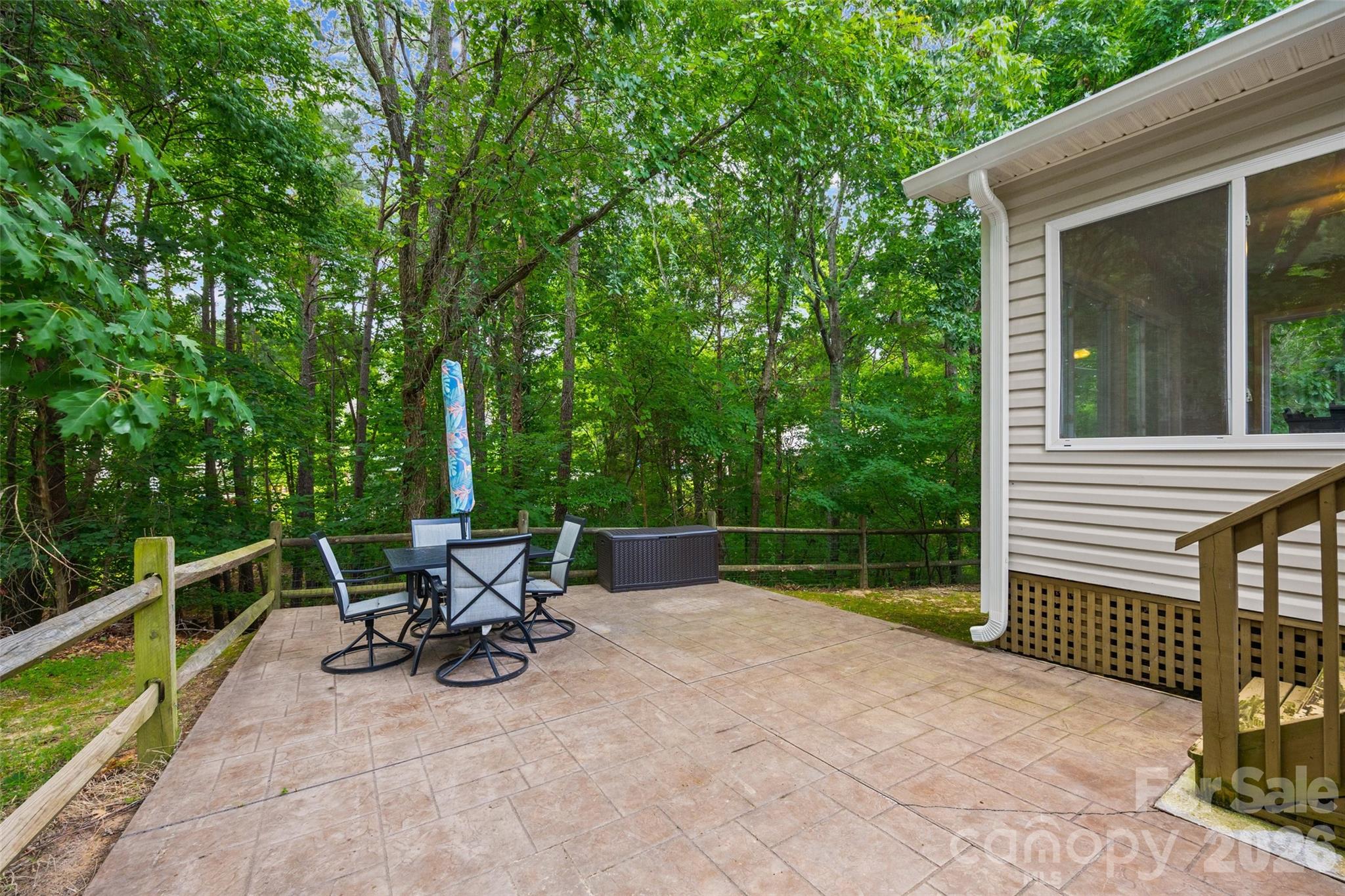 Tega Cay - Residential