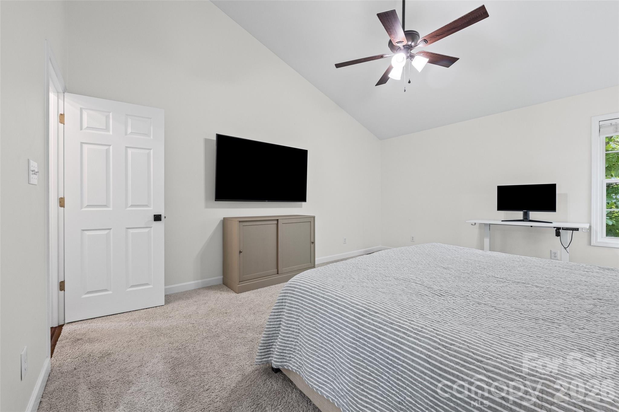 Tega Cay - Residential