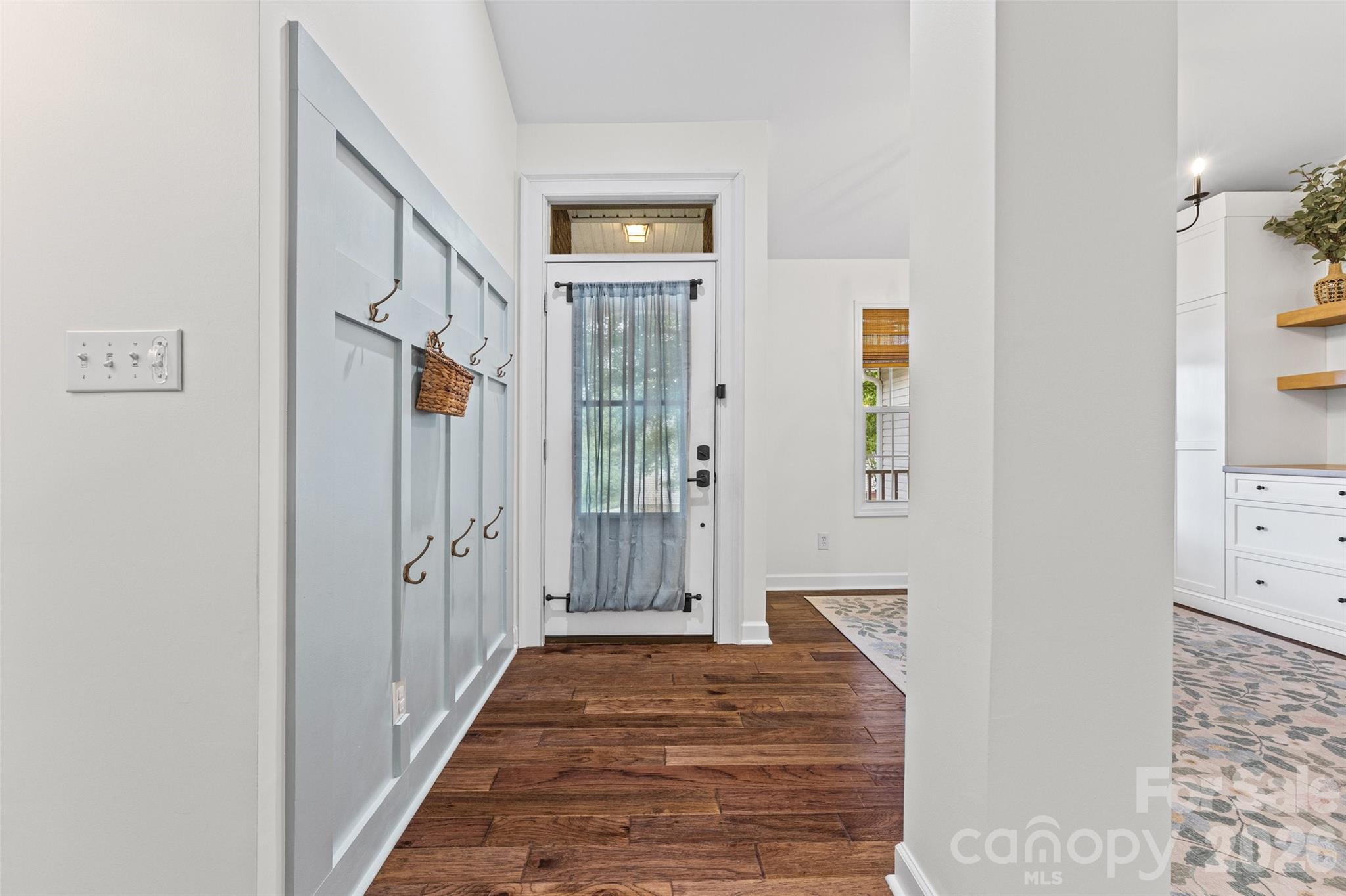 Tega Cay - Residential