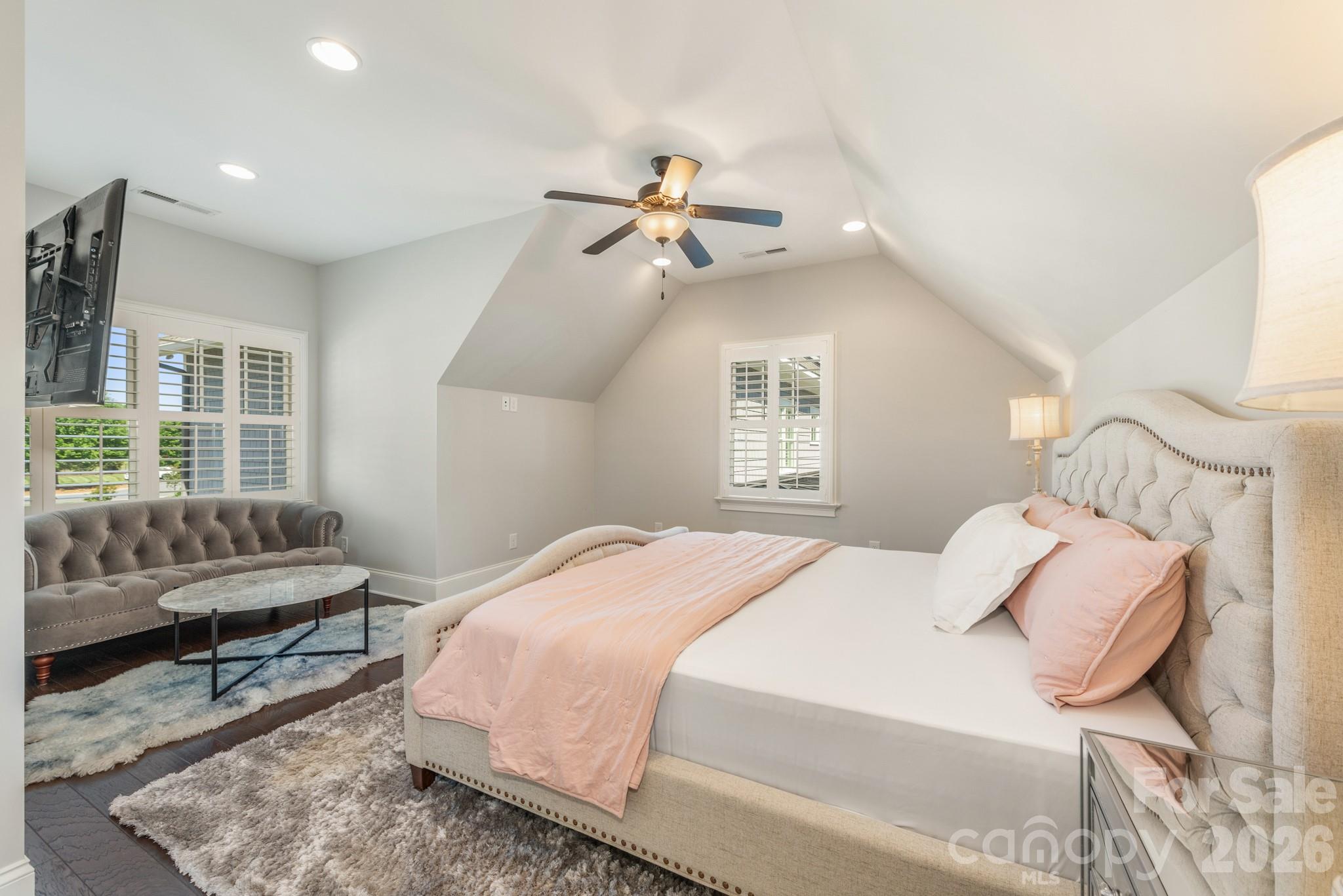 McLean - South Shore - Residential