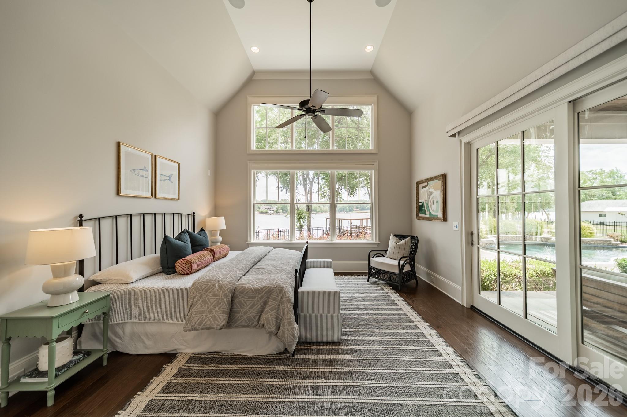 McLean - South Shore - Residential