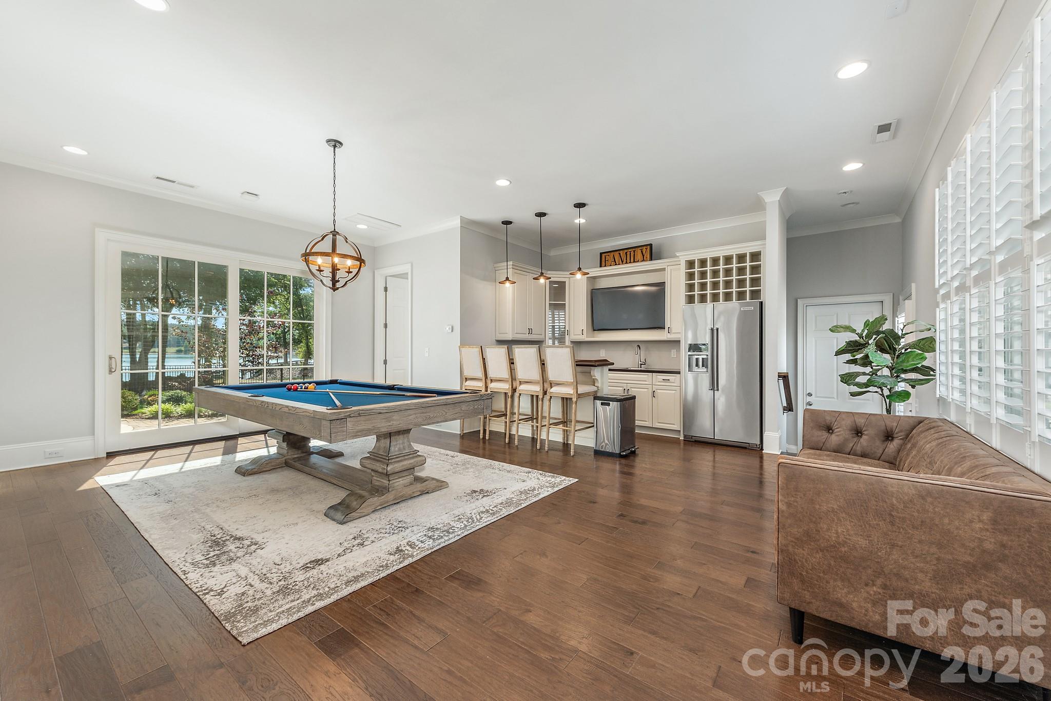 McLean - South Shore - Residential