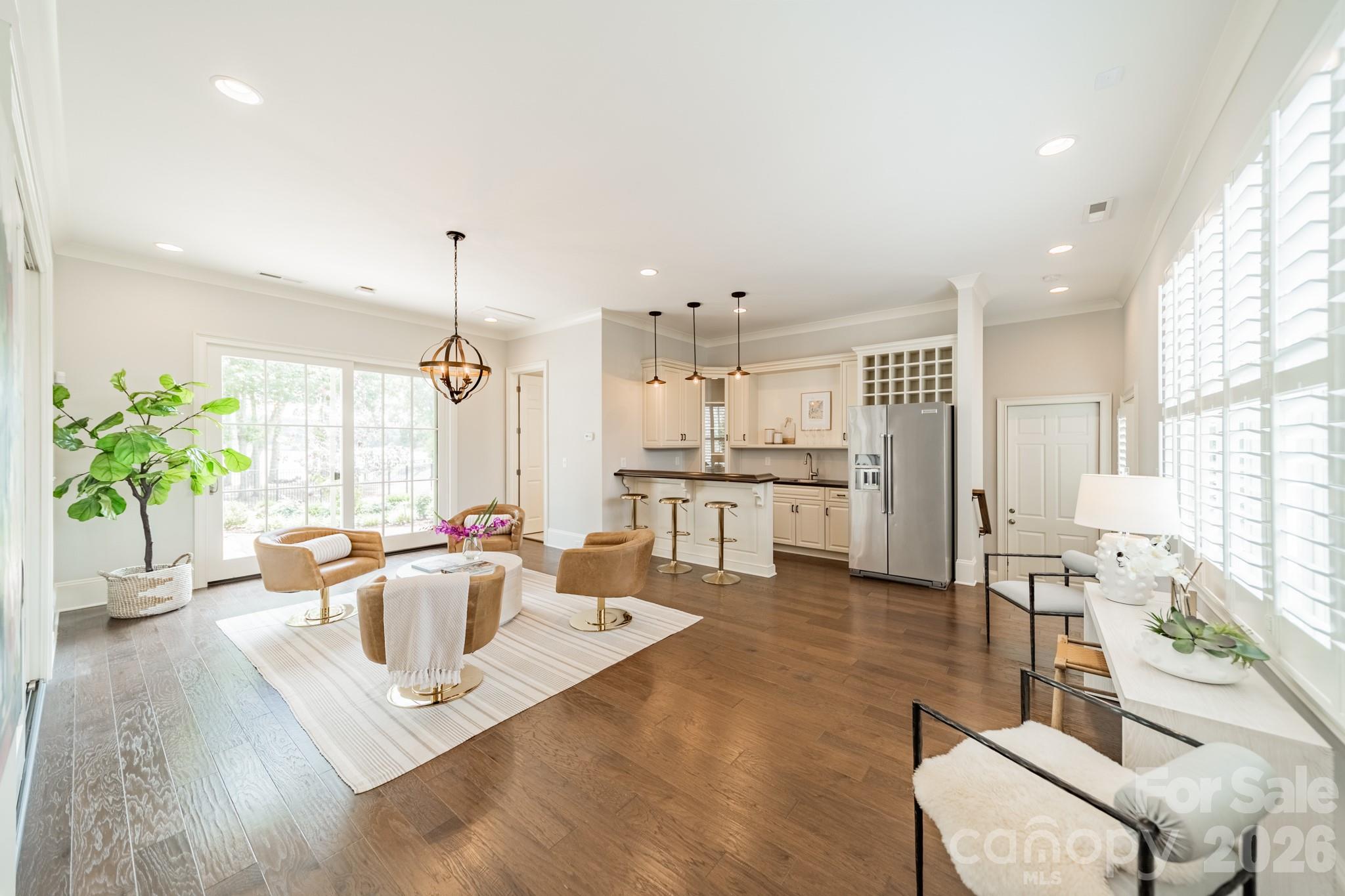 McLean - South Shore - Residential