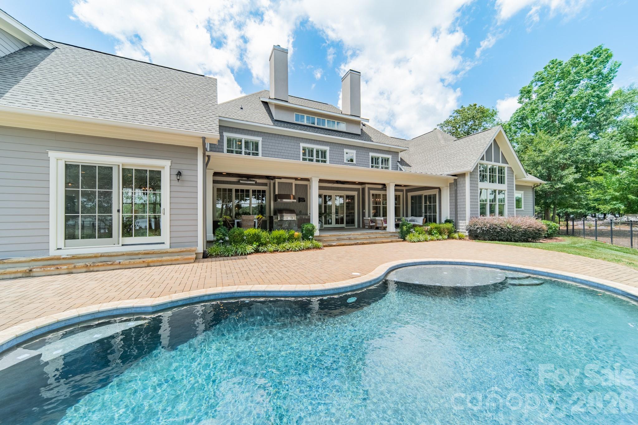 McLean - South Shore - Residential