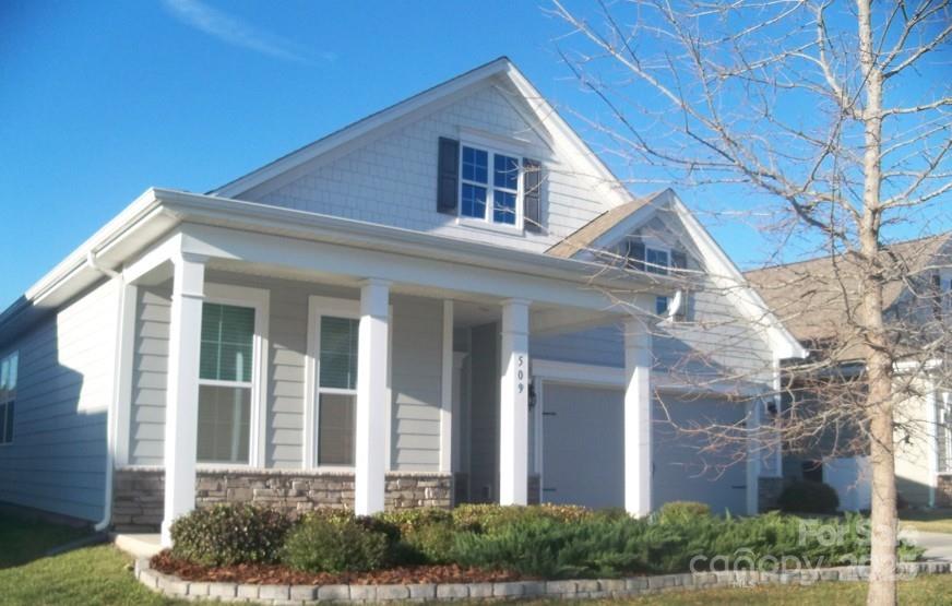 One story living at its finest in the heart of Lake Wylie! 4 bedrooms, 2 bath home with a covered front and back porch. Gas fireplace, range and tankless water heater. Home is conveniently located within a short drive to shopping, dining and all that Lake Wylie has to offer. Listing agent is the owner.