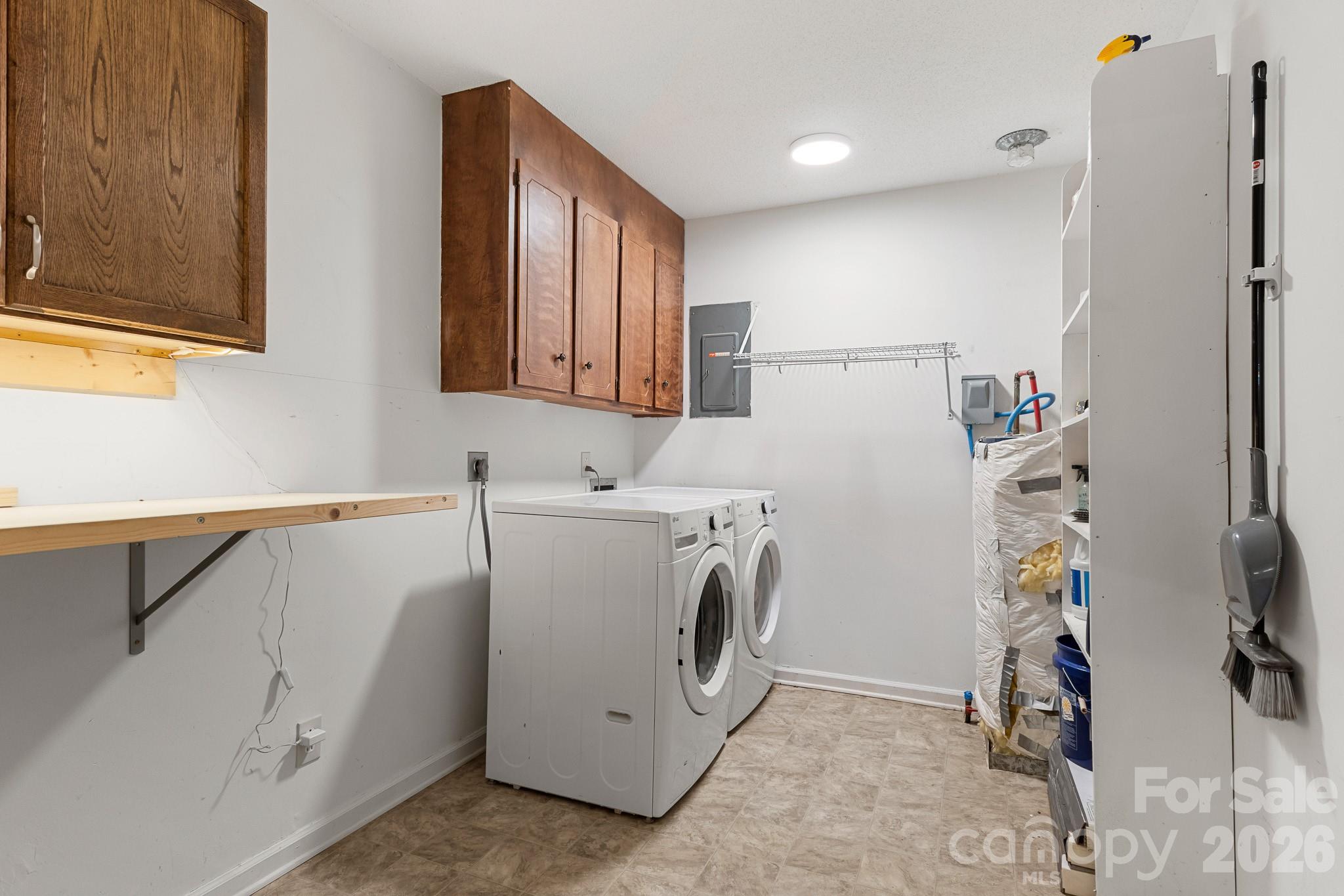 Tega Cay - Residential