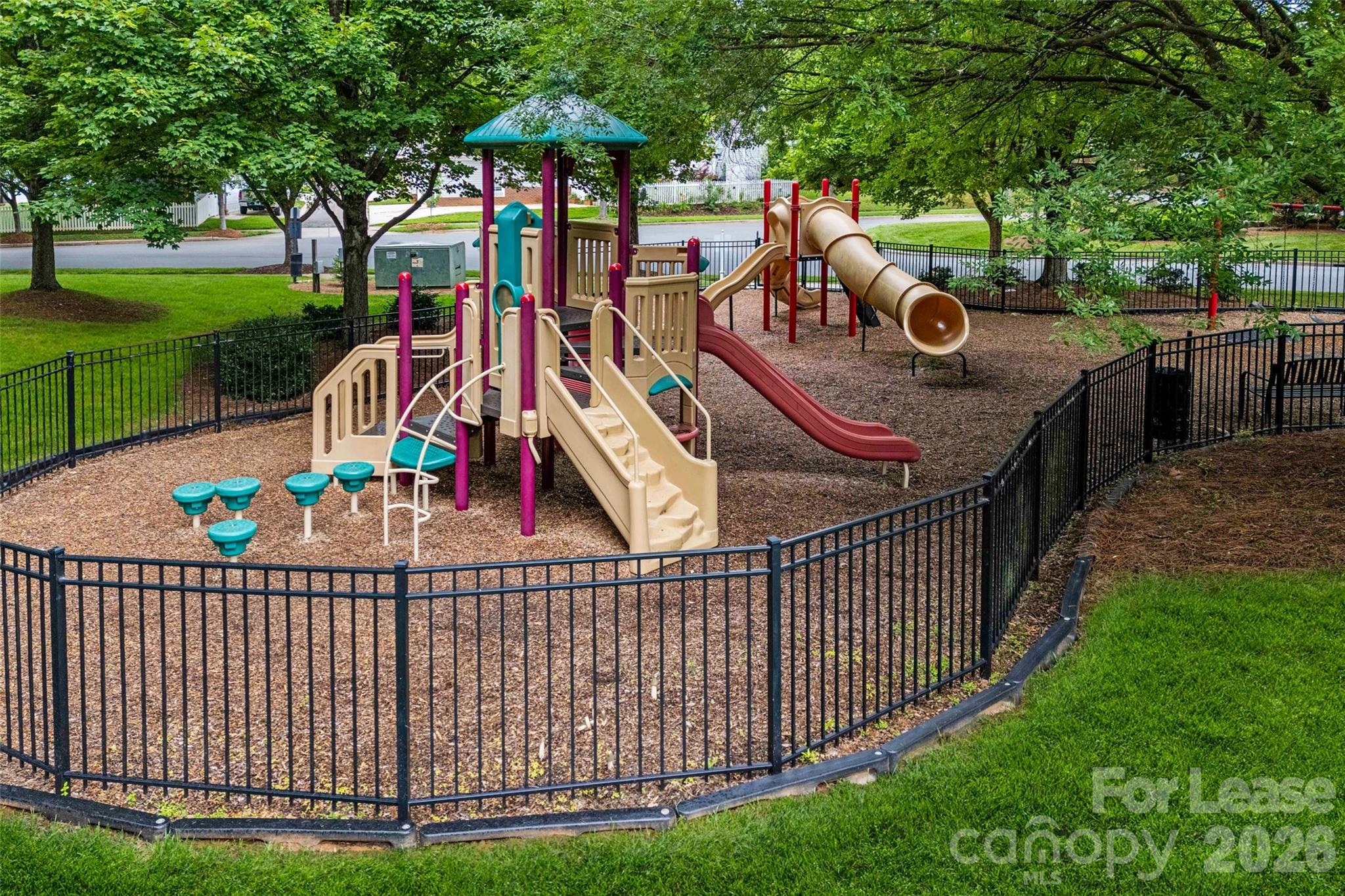 Monteith Park - Residential Lease