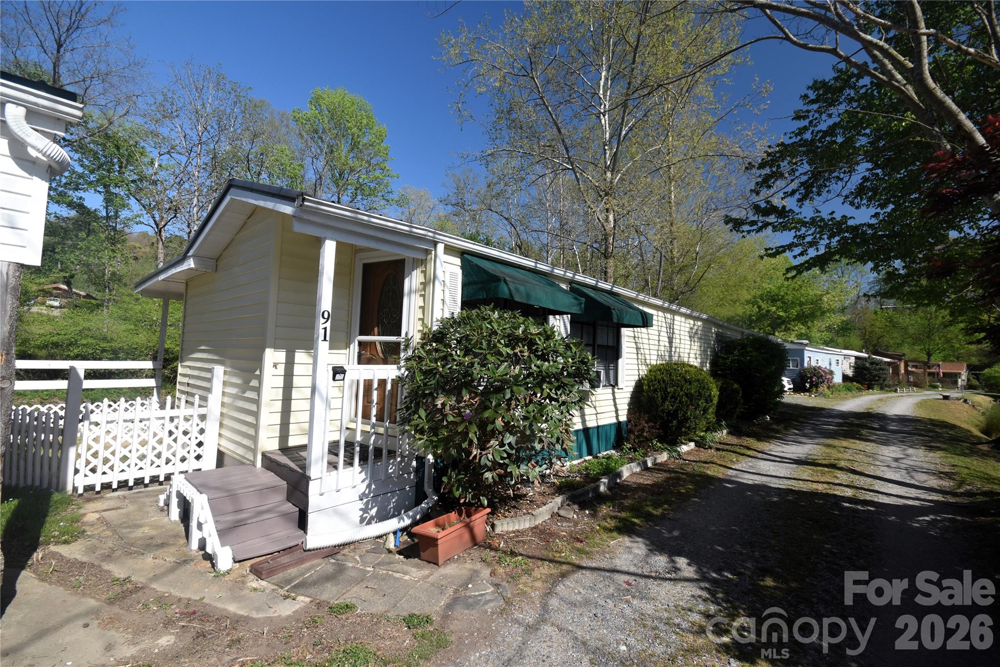 Dogwood Lakes - Residential