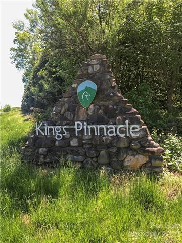 Kings Pinnacle - Land