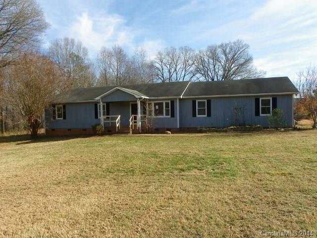Ranch home on 3.5 acre flat lot. Home has a split bedroom floor plan. This is a Fannie Mae HomePath property. All Owner Occupants must sign Owner Occupant Certification in Associated Docs.