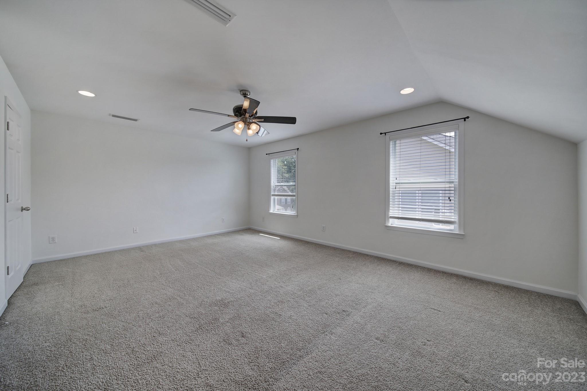 Lake Ridge - Residential
