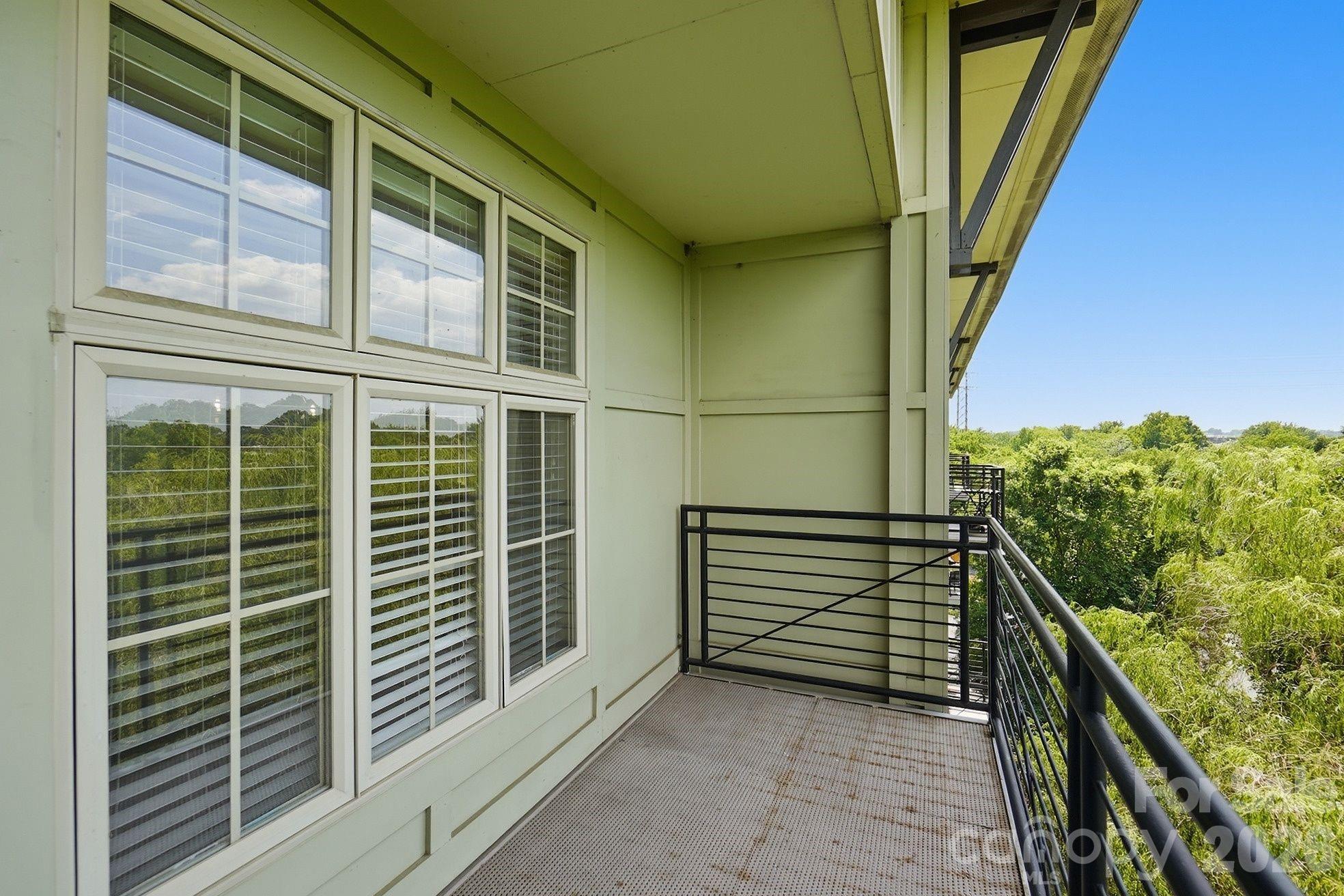 1st Row Warehouse - Residential
