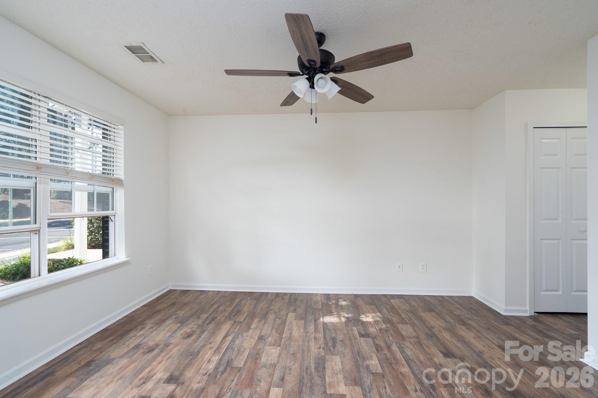 Hunter Downs - Residential